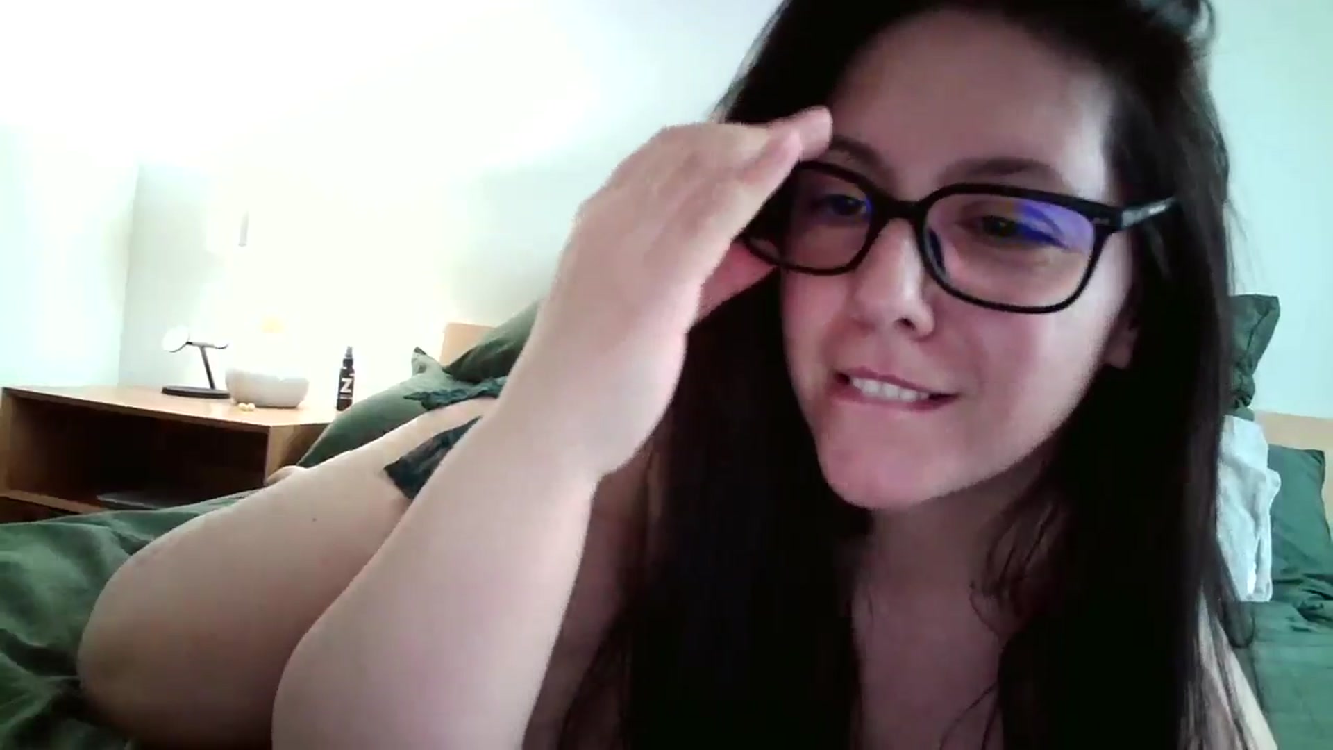 Gallery image thumbnail from SILKYWOMAN's myfreecams stream on, 01/06/2025, 17:09 image 14 of 20