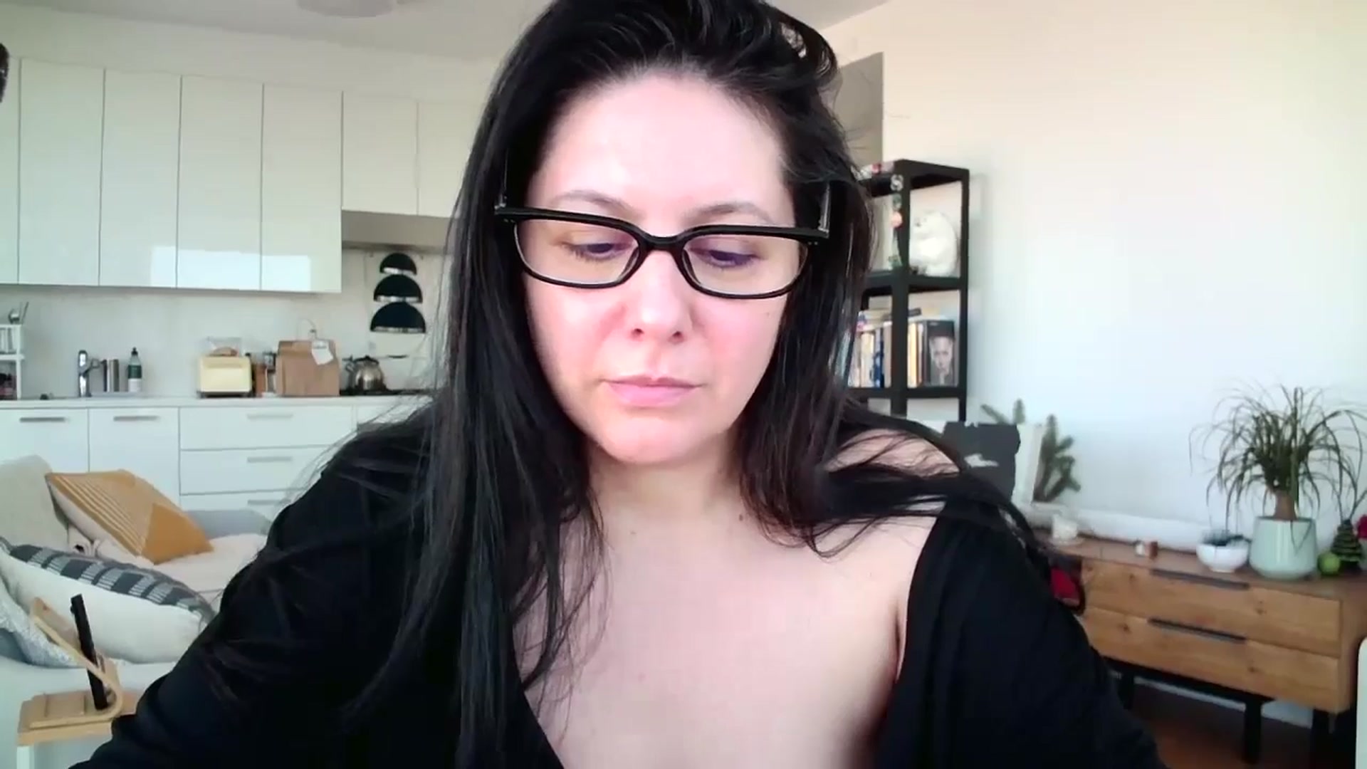 Gallery image thumbnail from SILKYWOMAN's myfreecams stream on, 01/07/2025, 19:25 image 20 of 20