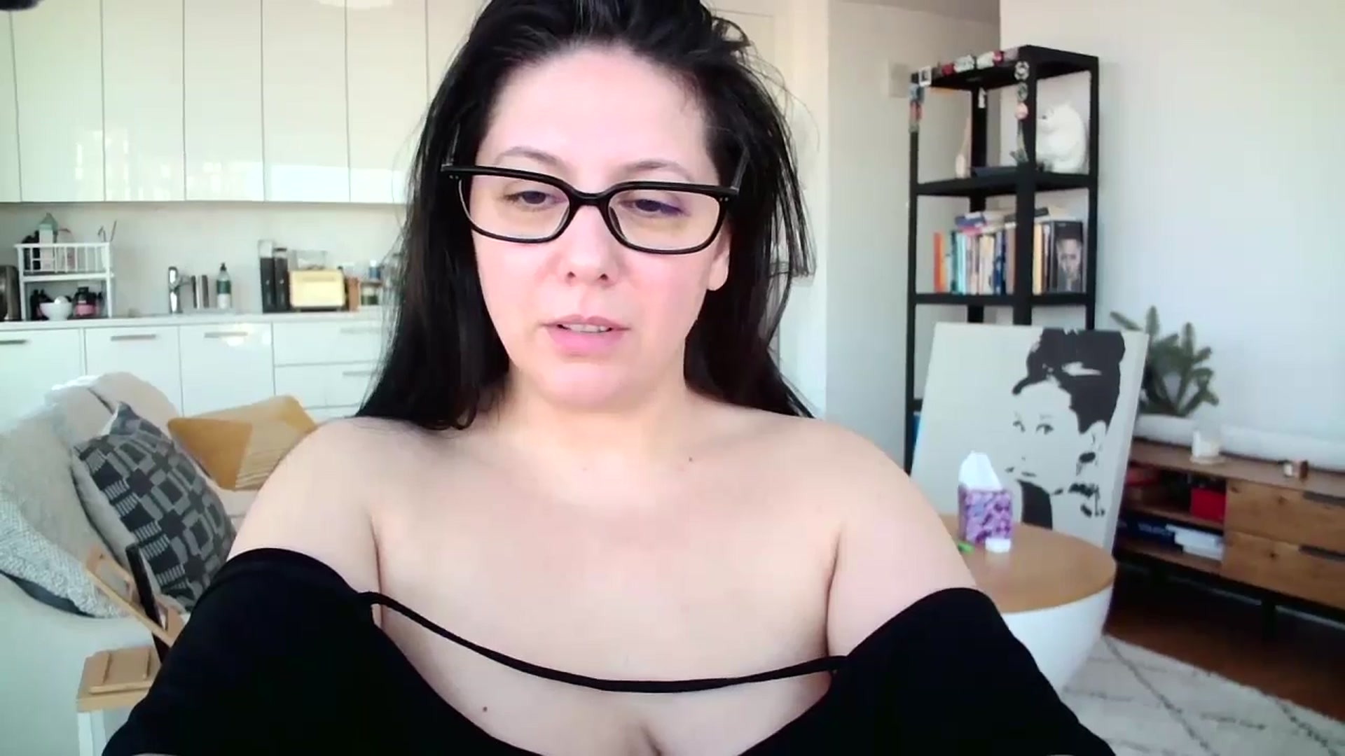 Gallery image thumbnail from SILKYWOMAN's myfreecams stream on, 01/09/2025, 14:58 image 3 of 20
