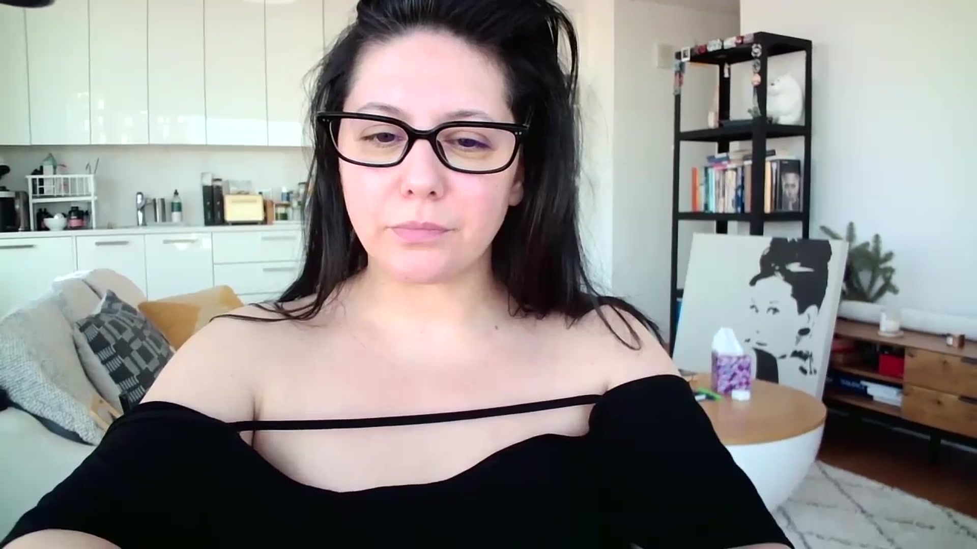 Gallery image thumbnail from SILKYWOMAN's myfreecams stream on, 01/09/2025, 15:40 image 11 of 20