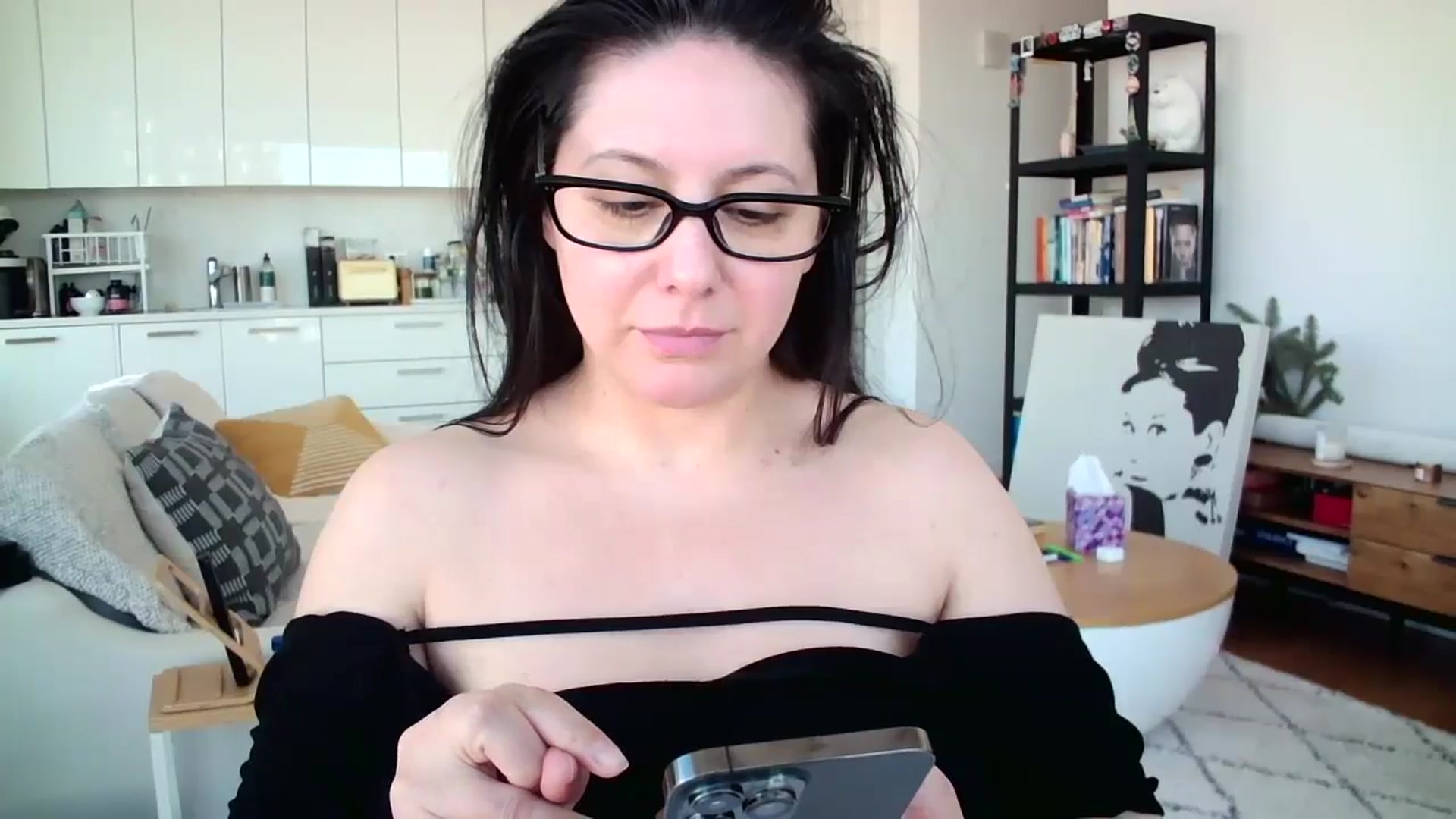 Gallery image thumbnail from SILKYWOMAN's myfreecams stream on, 01/09/2025, 16:12 image 18 of 20
