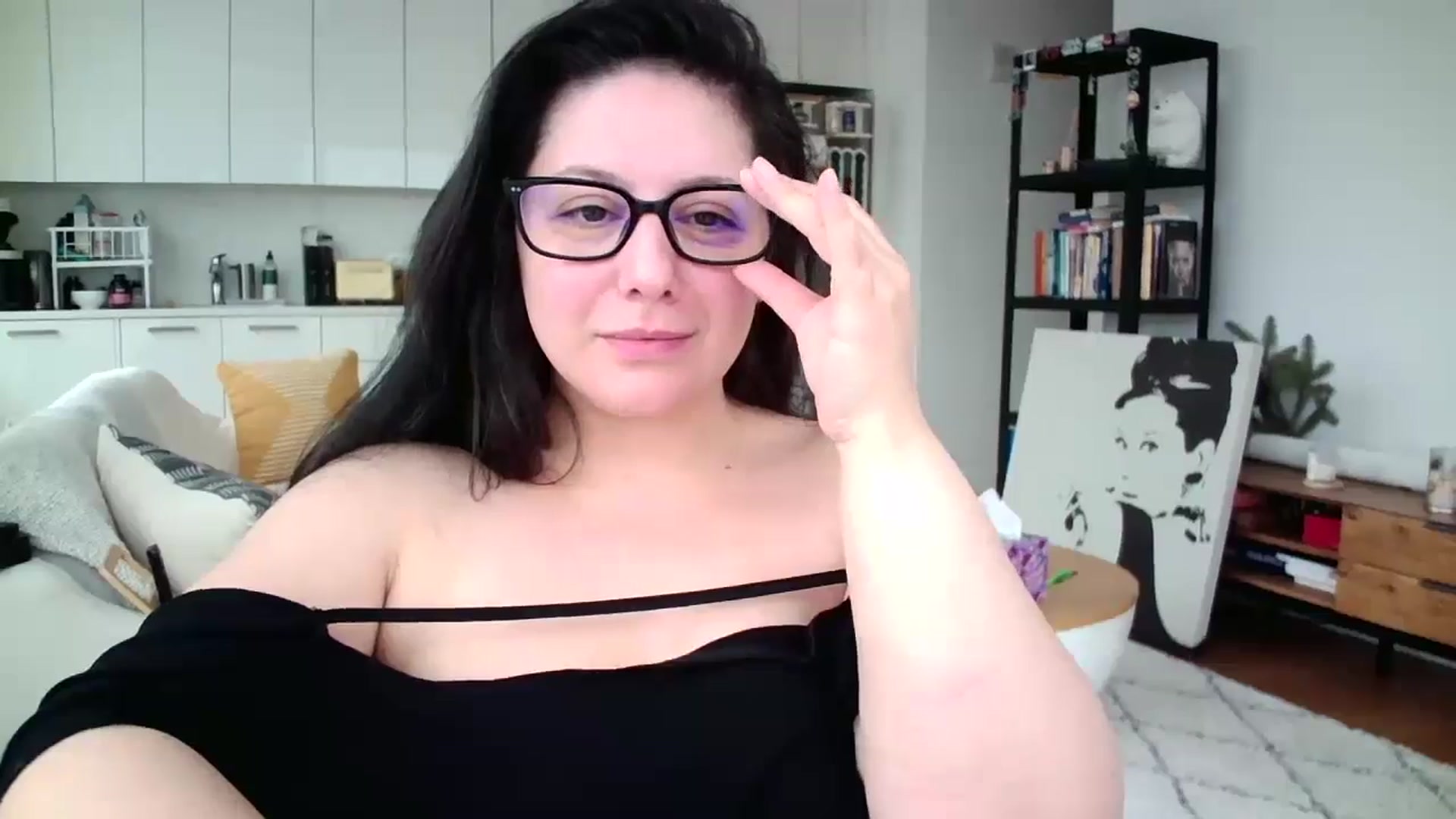 Gallery image thumbnail from SILKYWOMAN's myfreecams stream on, 01/11/2025, 15:22 image 13 of 20