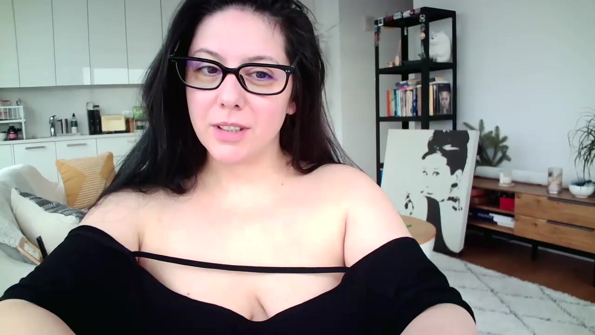 Gallery image thumbnail from SILKYWOMAN's myfreecams stream on, 01/11/2025, 15:22 image 6 of 20