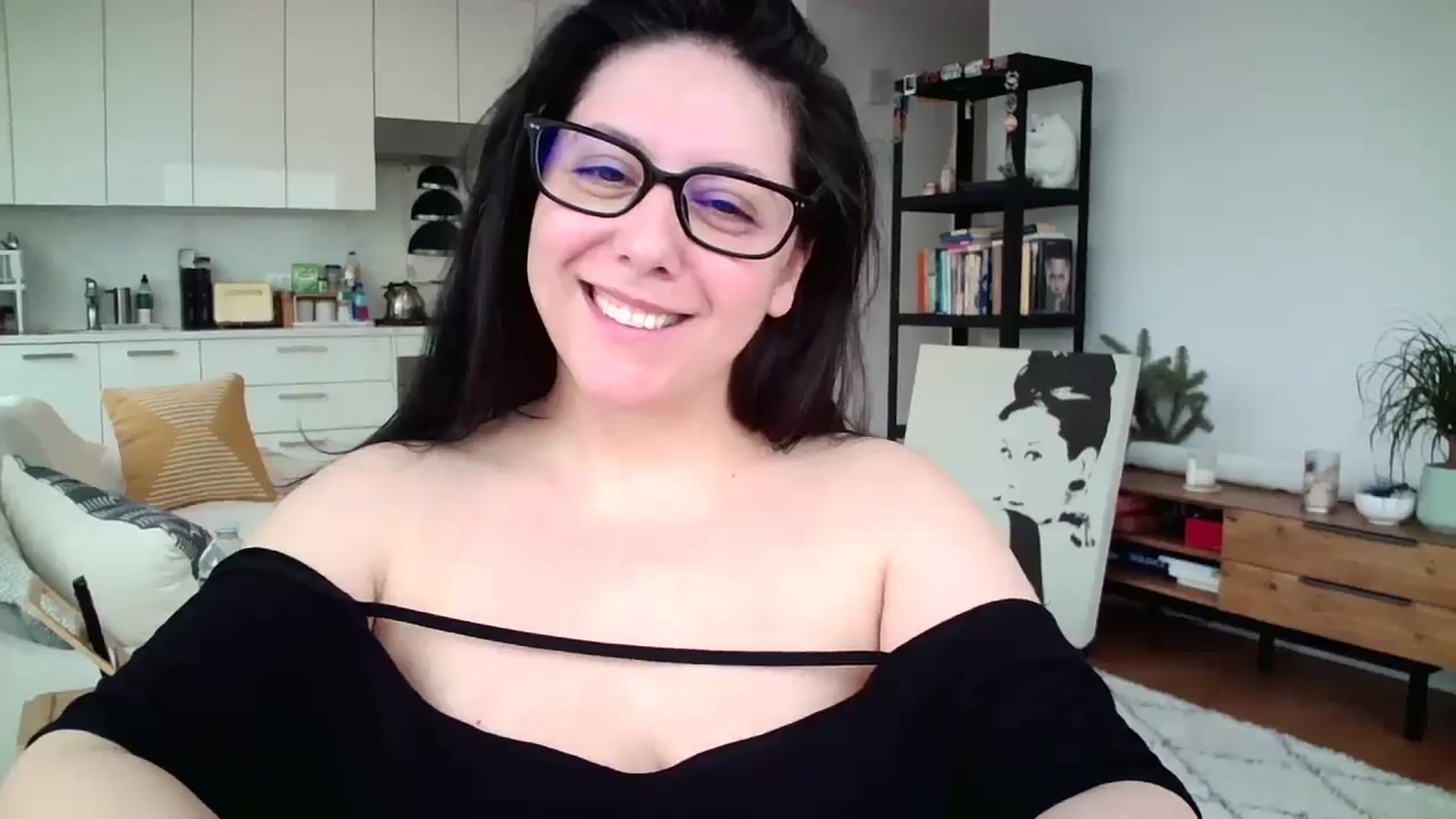 Gallery image thumbnail from SILKYWOMAN's myfreecams stream on, 01/11/2025, 16:42 image 5 of 20