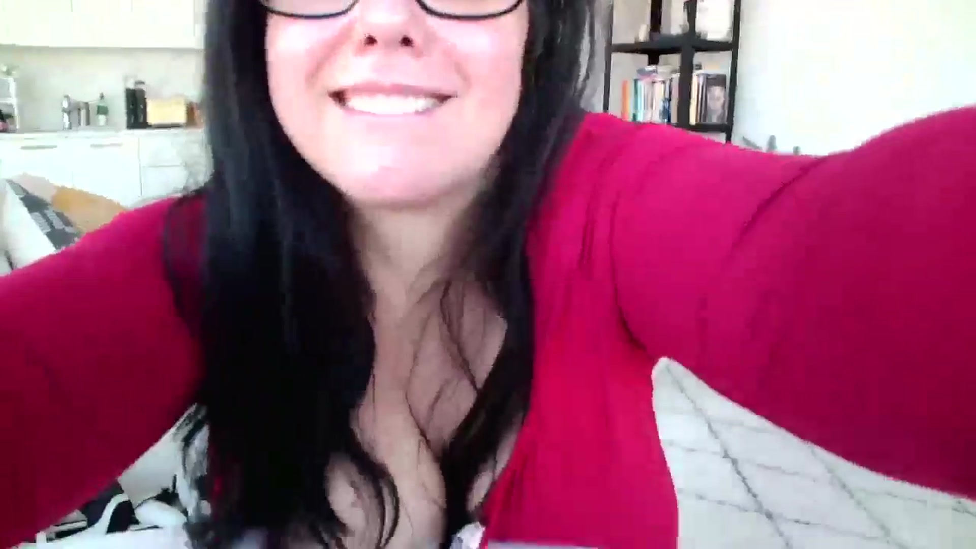 Gallery image thumbnail from SILKYWOMAN's myfreecams stream on, 01/12/2025, 15:12 image 9 of 20