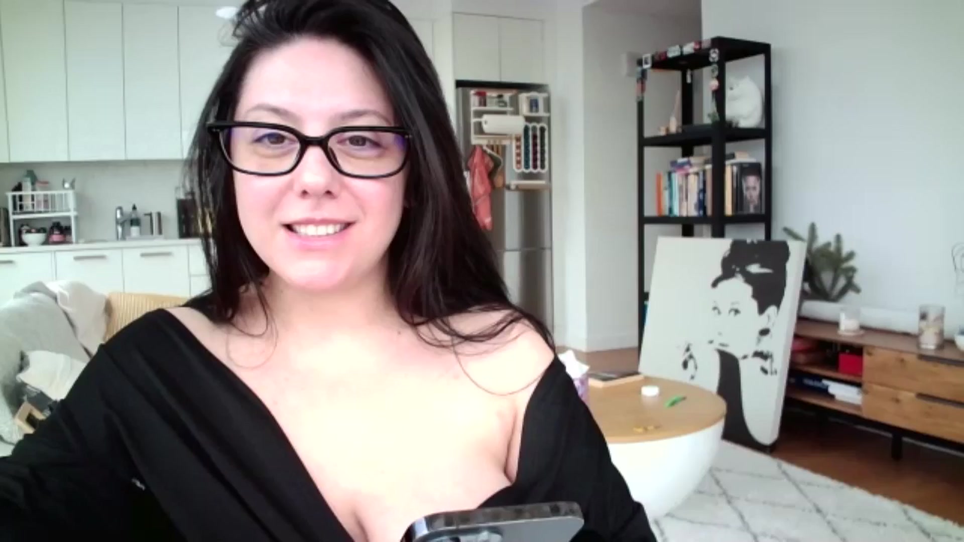 Gallery image thumbnail from SILKYWOMAN's myfreecams stream on, 01/13/2025, 14:52 image 17 of 20