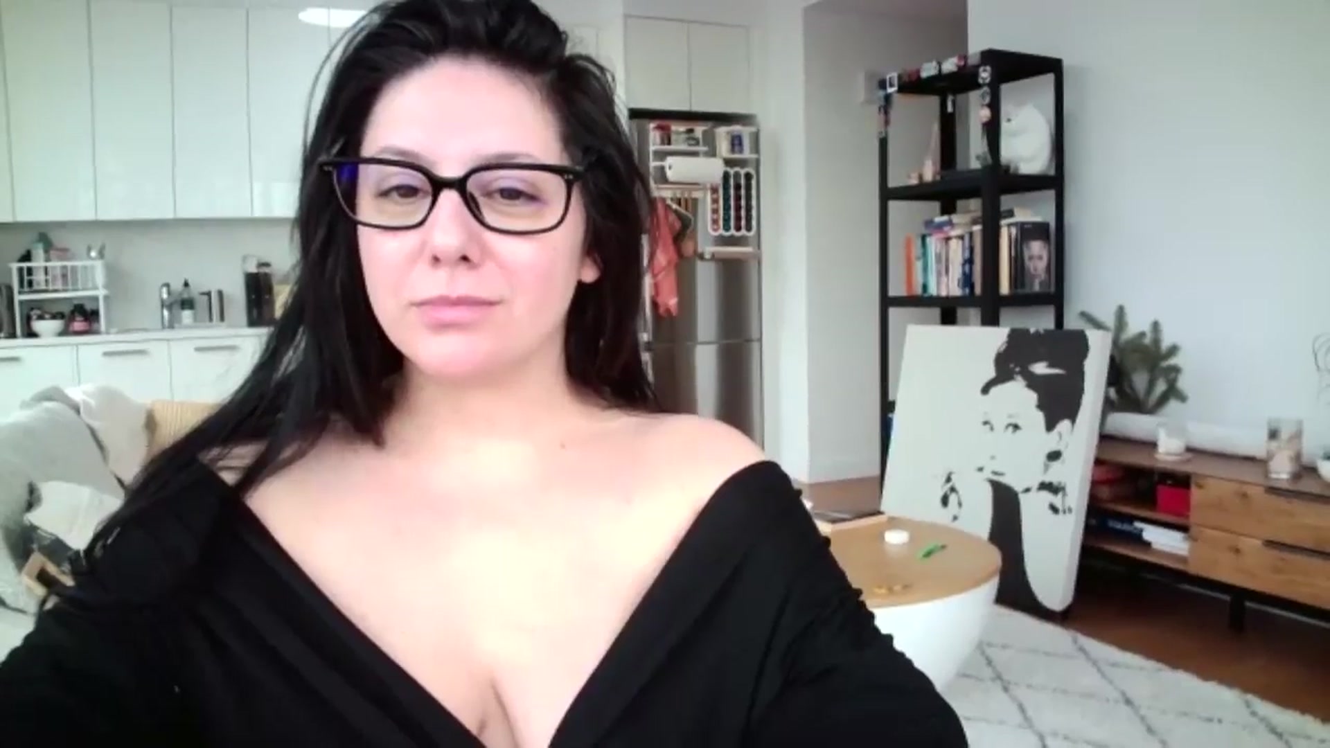 Gallery image thumbnail from SILKYWOMAN's myfreecams stream on, 01/13/2025, 14:52 image 13 of 20