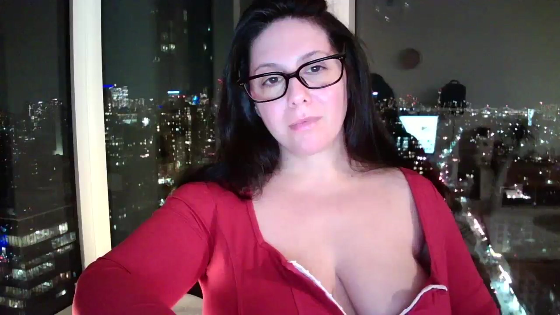 Gallery image thumbnail from SILKYWOMAN's myfreecams stream on, 01/15/2025, 24:58 image 15 of 20