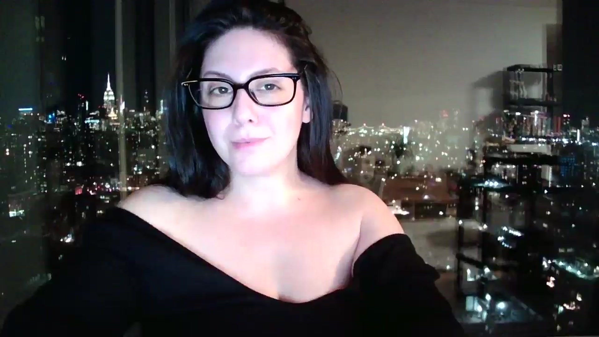 Gallery image thumbnail from SILKYWOMAN's myfreecams stream on, 01/16/2025, 01:01 image 2 of 20