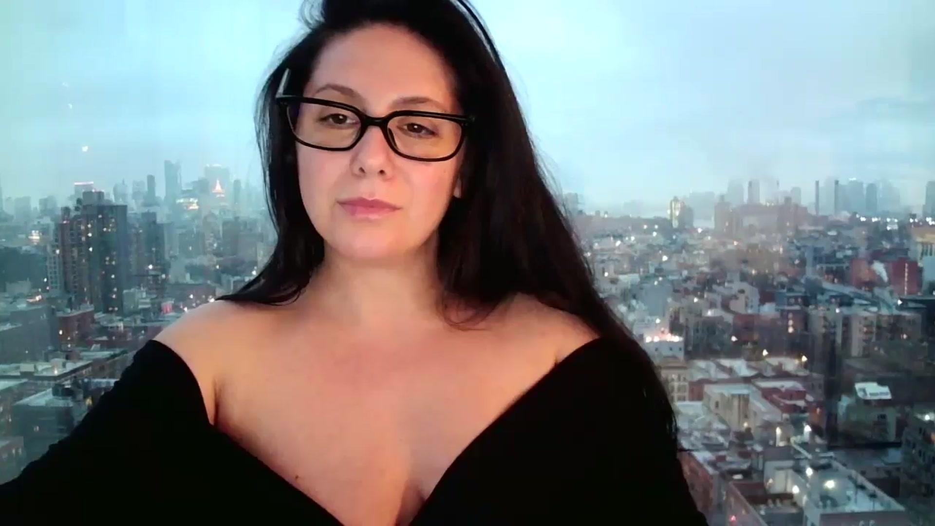 Gallery image thumbnail from SILKYWOMAN's myfreecams stream on, 01/18/2025, 22:16 image 7 of 20