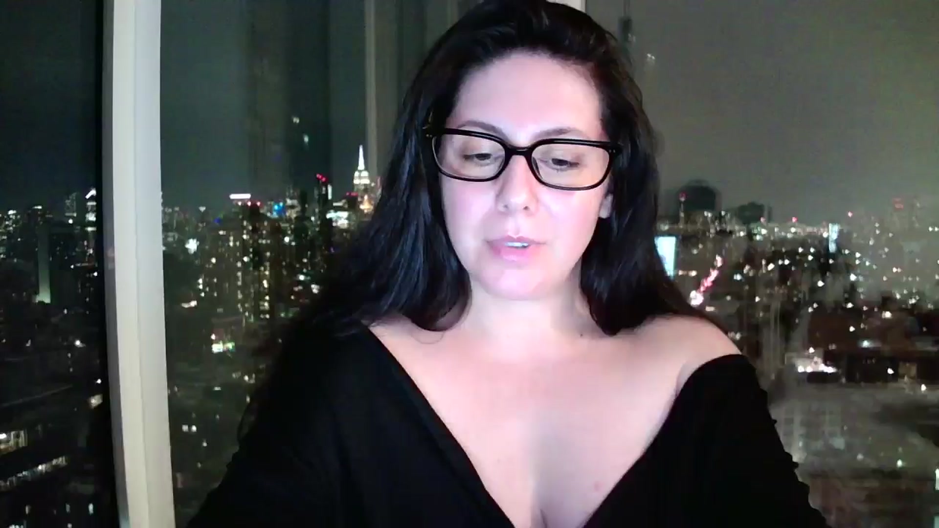 Gallery image thumbnail from SILKYWOMAN's myfreecams stream on, 01/22/2025, 02:50 image 1 of 20
