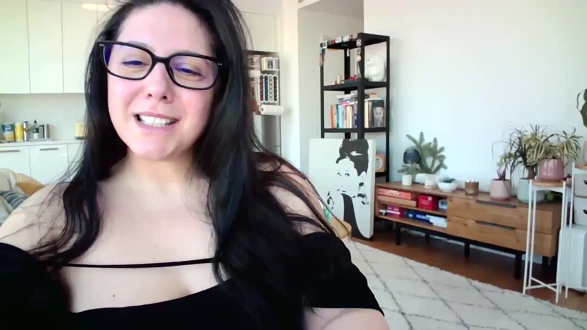 Gallery image thumbnail from SILKYWOMAN's myfreecams stream on, 01/22/2025, 15:11 image 8 of 20