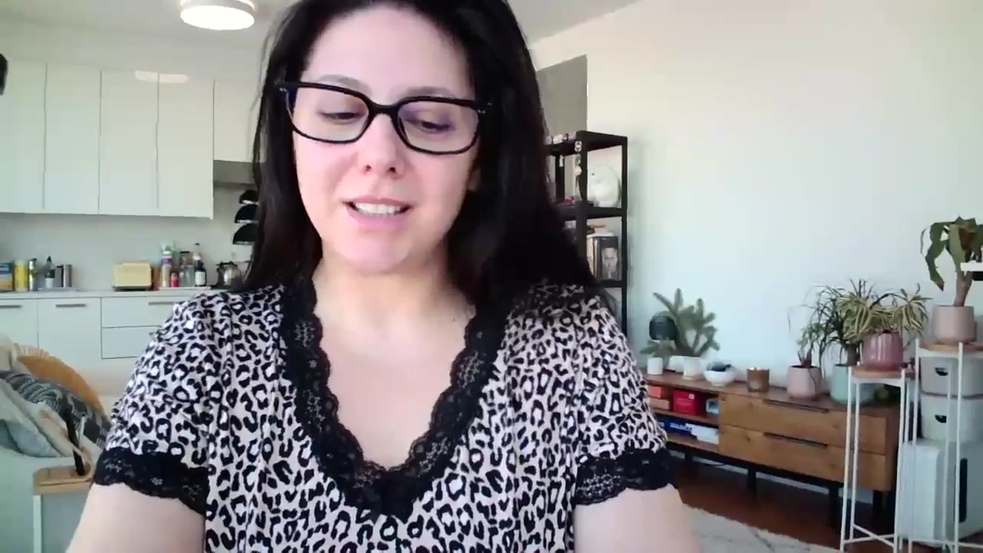 Gallery image thumbnail from SILKYWOMAN's myfreecams stream on, 01/22/2025, 19:01 image 15 of 20