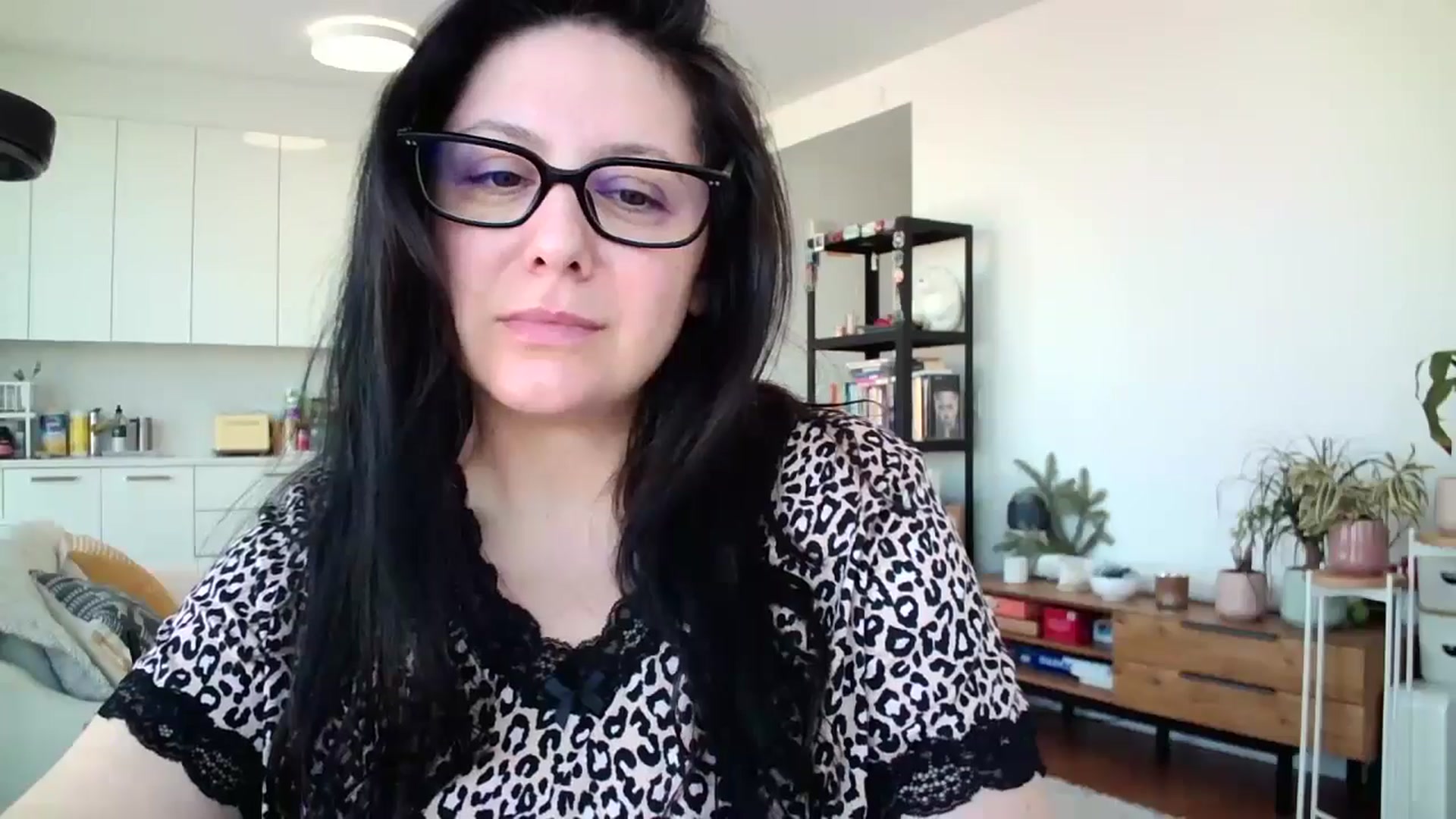 Gallery image thumbnail from SILKYWOMAN's myfreecams stream on, 01/22/2025, 19:01 image 5 of 20