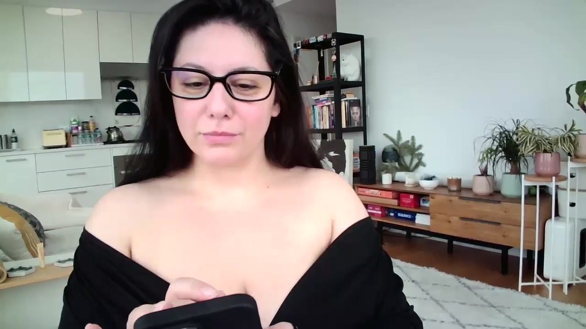 Gallery image thumbnail from SILKYWOMAN's myfreecams stream on, 01/28/2025, 15:48 image 2 of 20