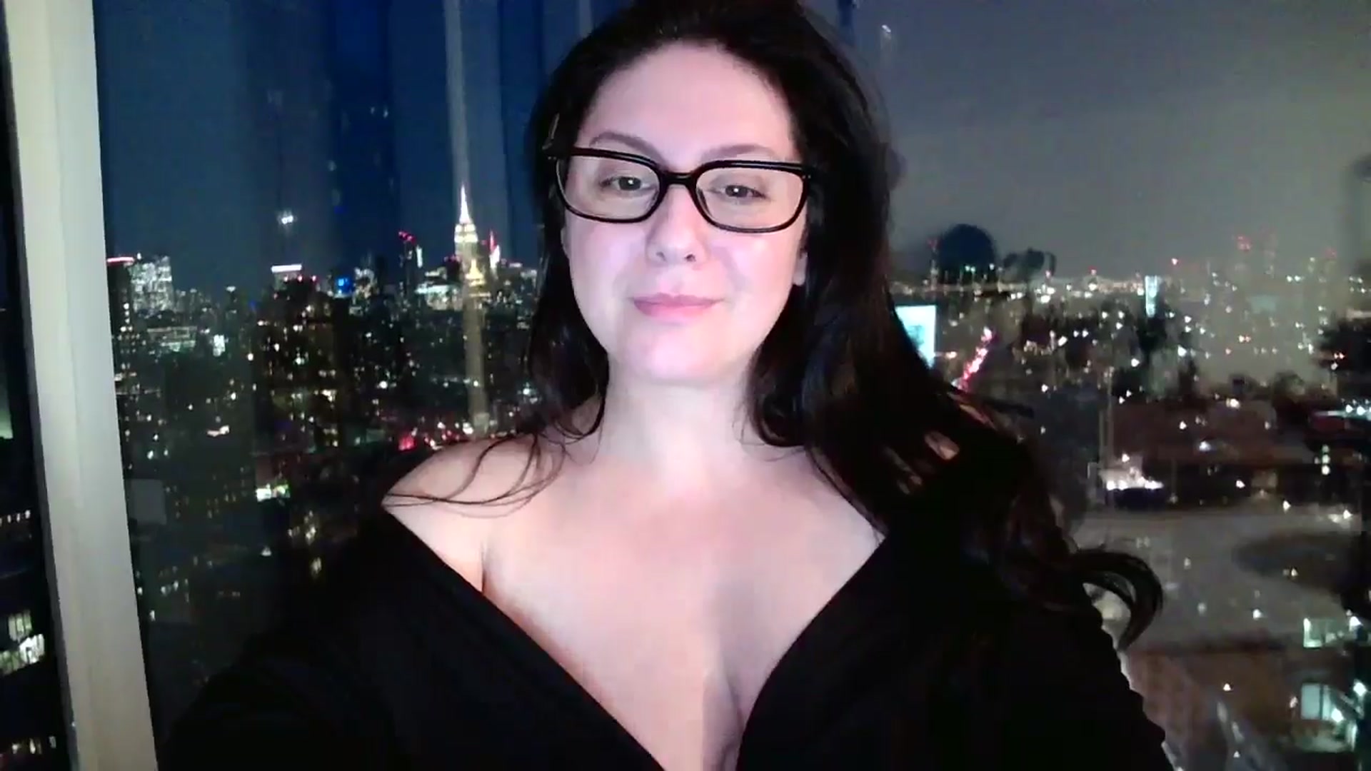 Gallery image thumbnail from SILKYWOMAN's myfreecams stream on, 01/30/2025, 22:57 image 7 of 20