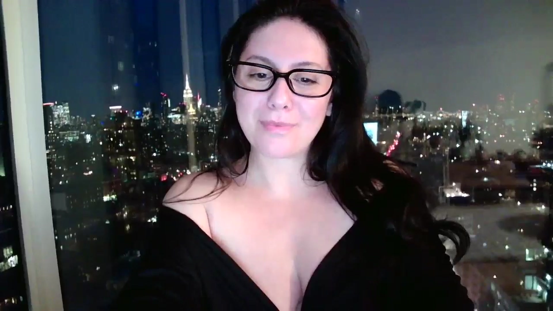 Gallery image thumbnail from SILKYWOMAN's myfreecams stream on, 01/30/2025, 22:57 image 8 of 20