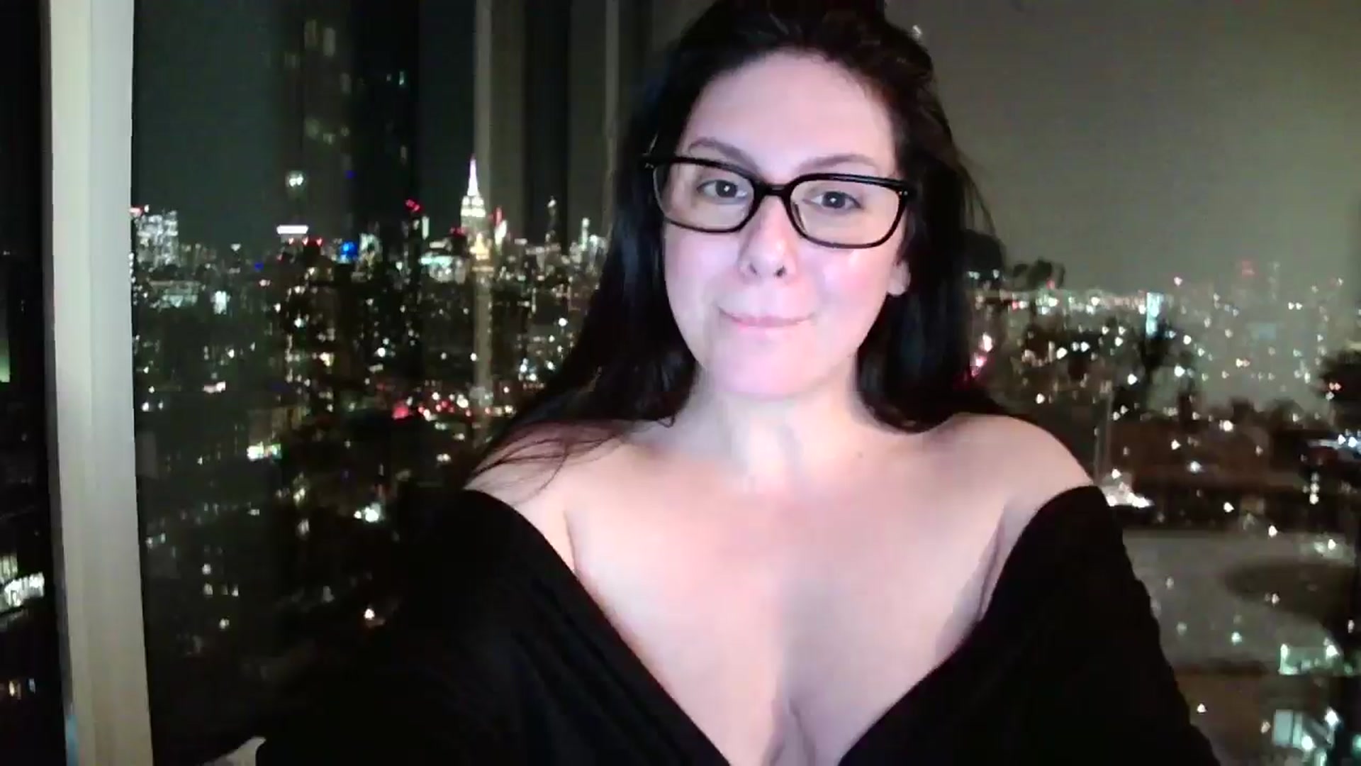 Gallery image thumbnail from SILKYWOMAN's myfreecams stream on, 01/31/2025, 24:14 image 7 of 20