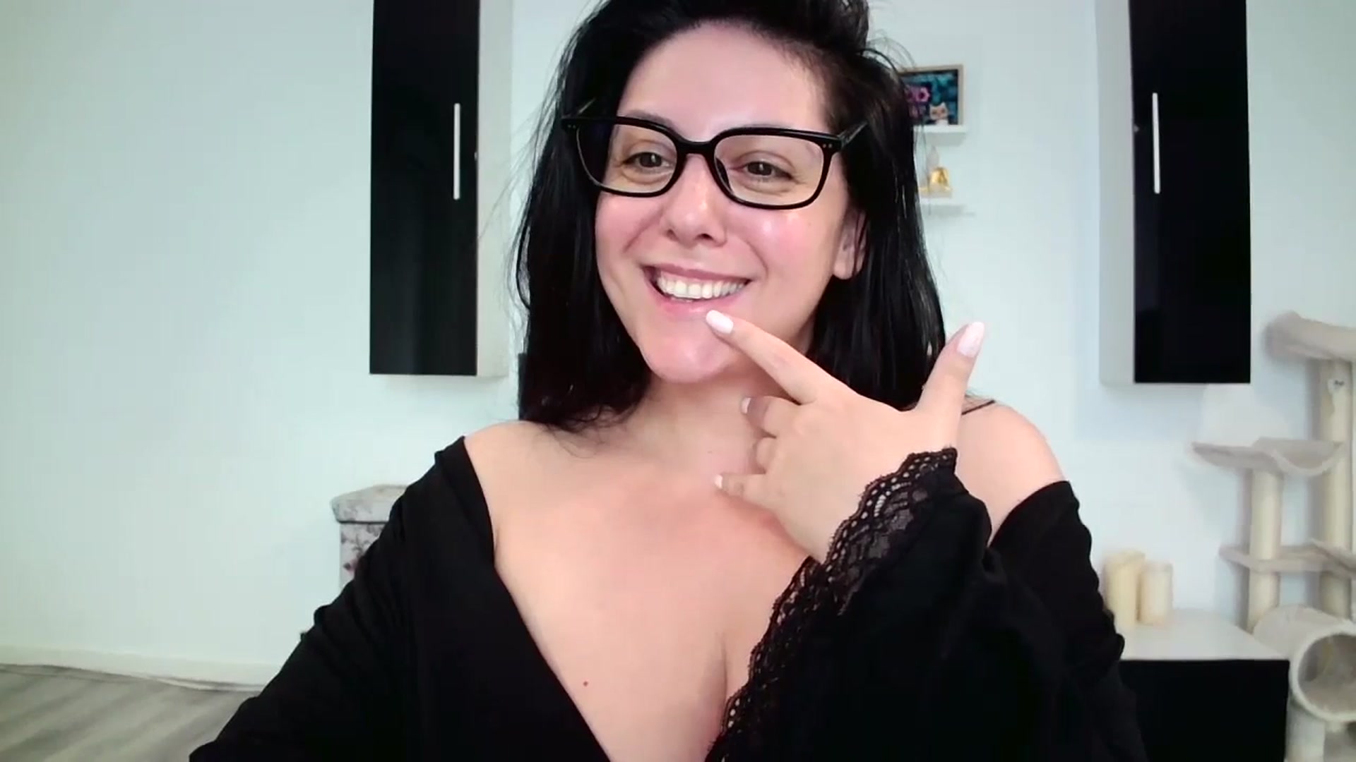 Gallery image thumbnail from SILKYWOMAN's myfreecams stream on, 05/14/2025, 12:50 image 20 of 20