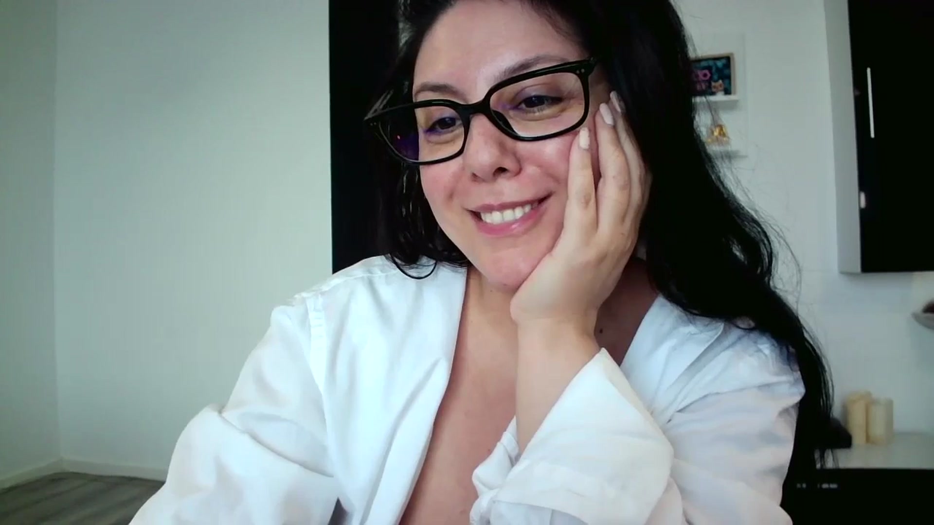 Gallery image thumbnail from SILKYWOMAN's myfreecams stream on, 06/03/2025, 12:55 image 5 of 20