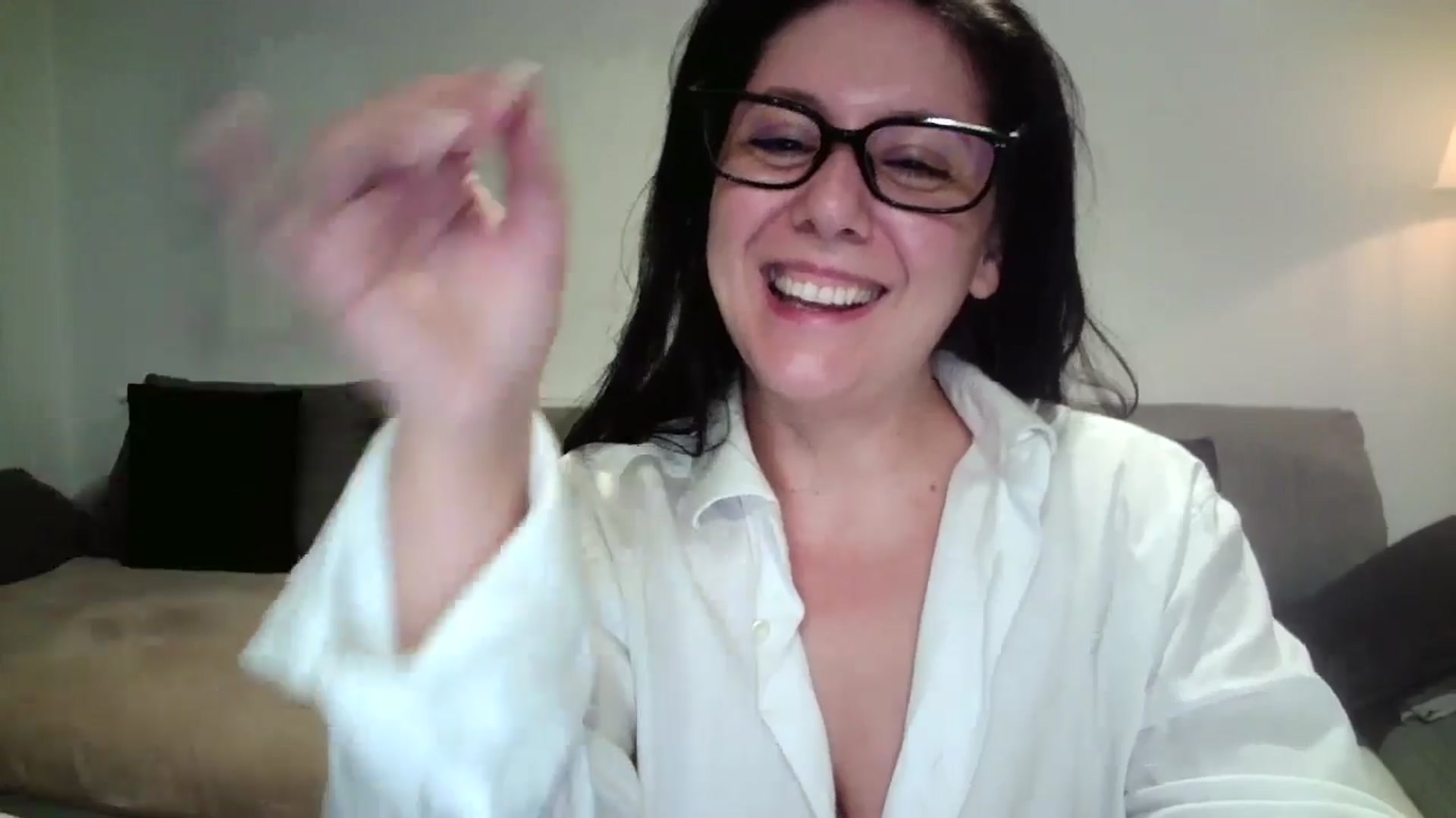 Gallery image thumbnail from SILKYWOMAN's myfreecams stream on, 06/03/2025, 19:45 image 18 of 20