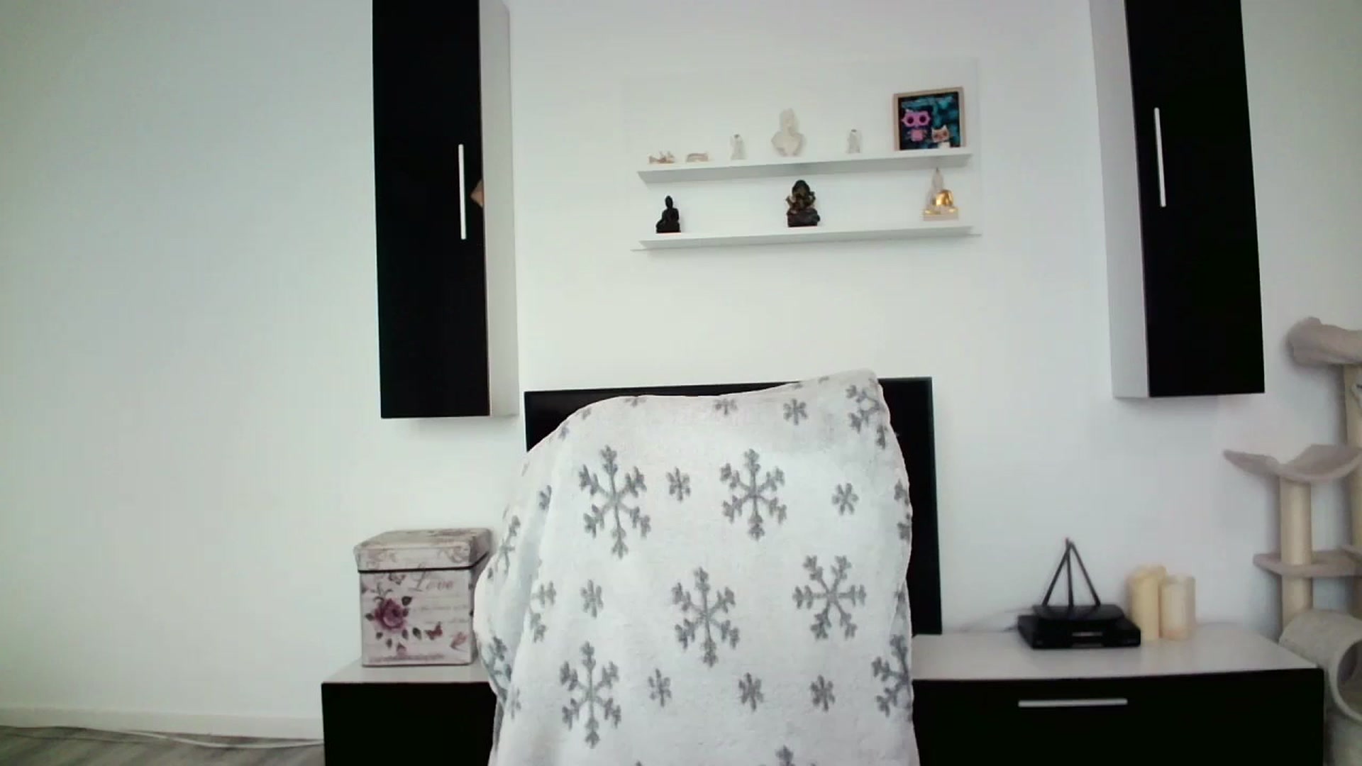 Gallery image thumbnail from SILKYWOMAN's myfreecams stream on, 06/06/2025, 12:50 image 1 of 20