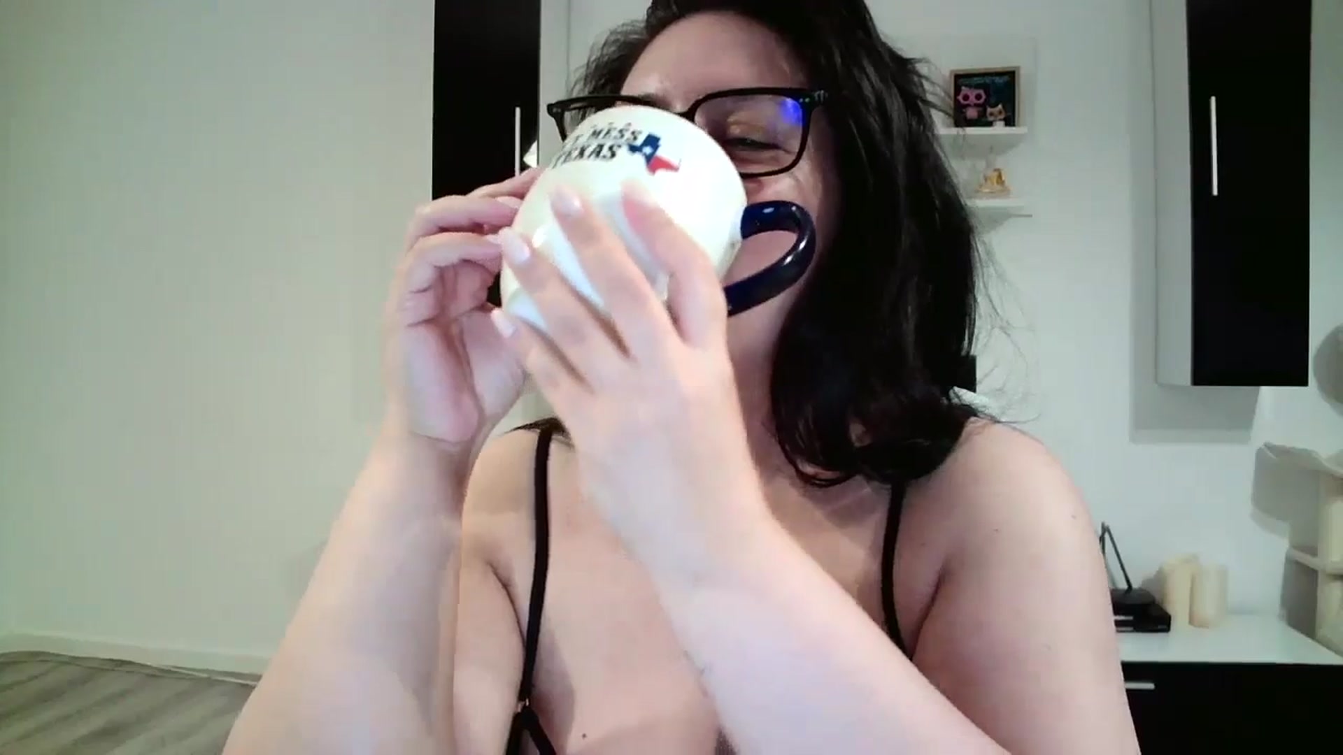Gallery image thumbnail from SILKYWOMAN's myfreecams stream on, 06/07/2025, 19:46 image 12 of 20