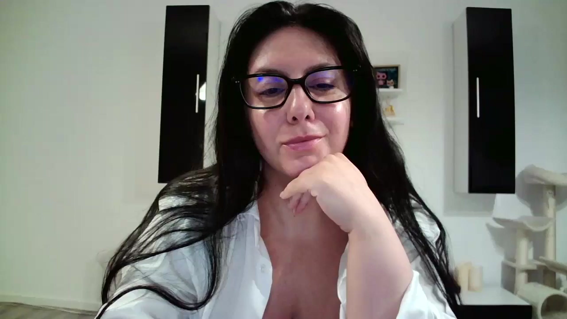 Gallery image thumbnail from SILKYWOMAN's myfreecams stream on, 06/12/2025, 19:40 image 19 of 20
