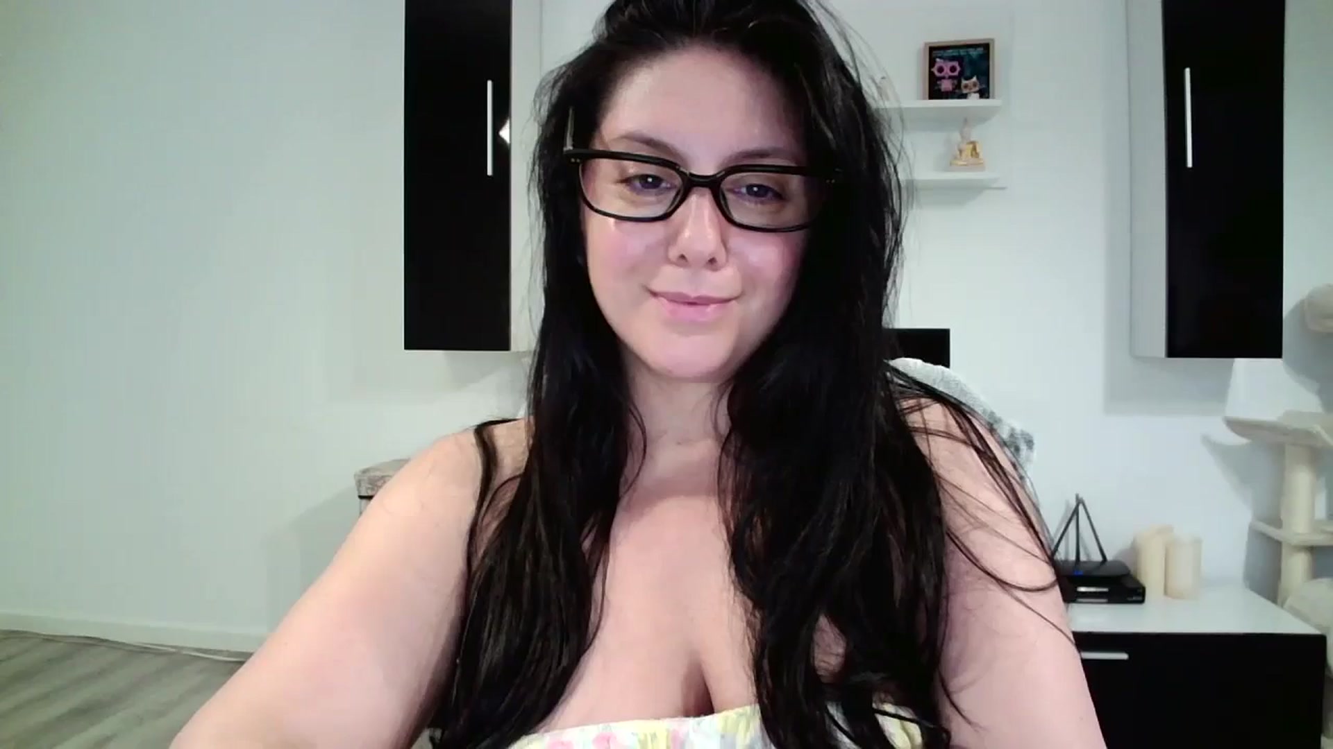 Gallery image thumbnail from SILKYWOMAN's myfreecams stream on, 06/13/2025, 18:23 image 1 of 20