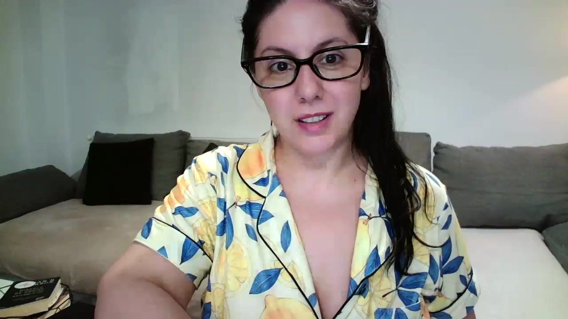 Gallery image thumbnail from SILKYWOMAN's myfreecams stream on, 06/15/2025, 24:19 image 18 of 20