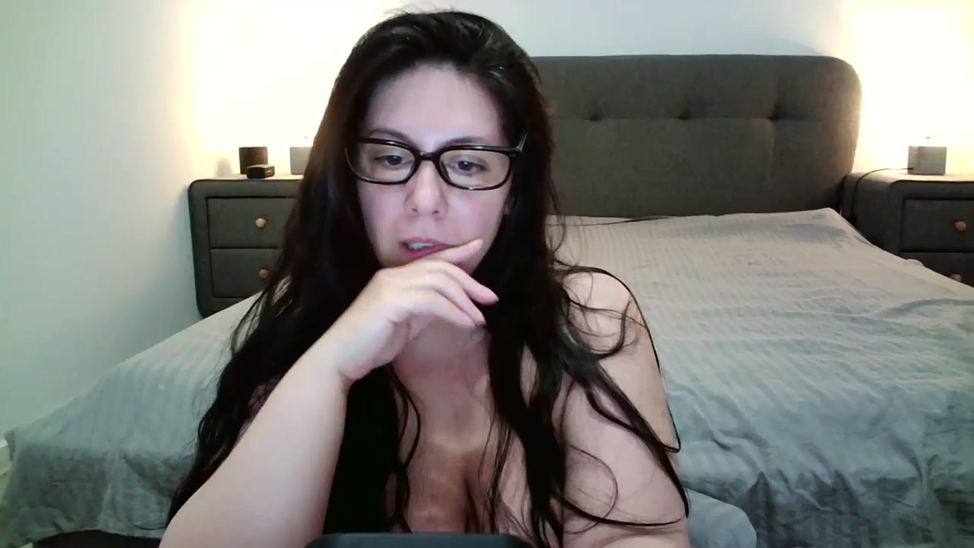Gallery image thumbnail from SILKYWOMAN's myfreecams stream on, 06/20/2025, 17:04 image 7 of 20
