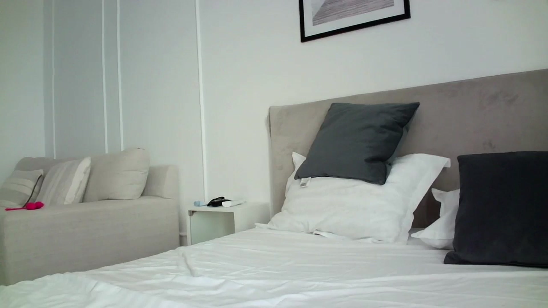 Gallery image thumbnail from SILKYWOMAN's myfreecams stream on, 06/21/2025, 13:08 image 12 of 20