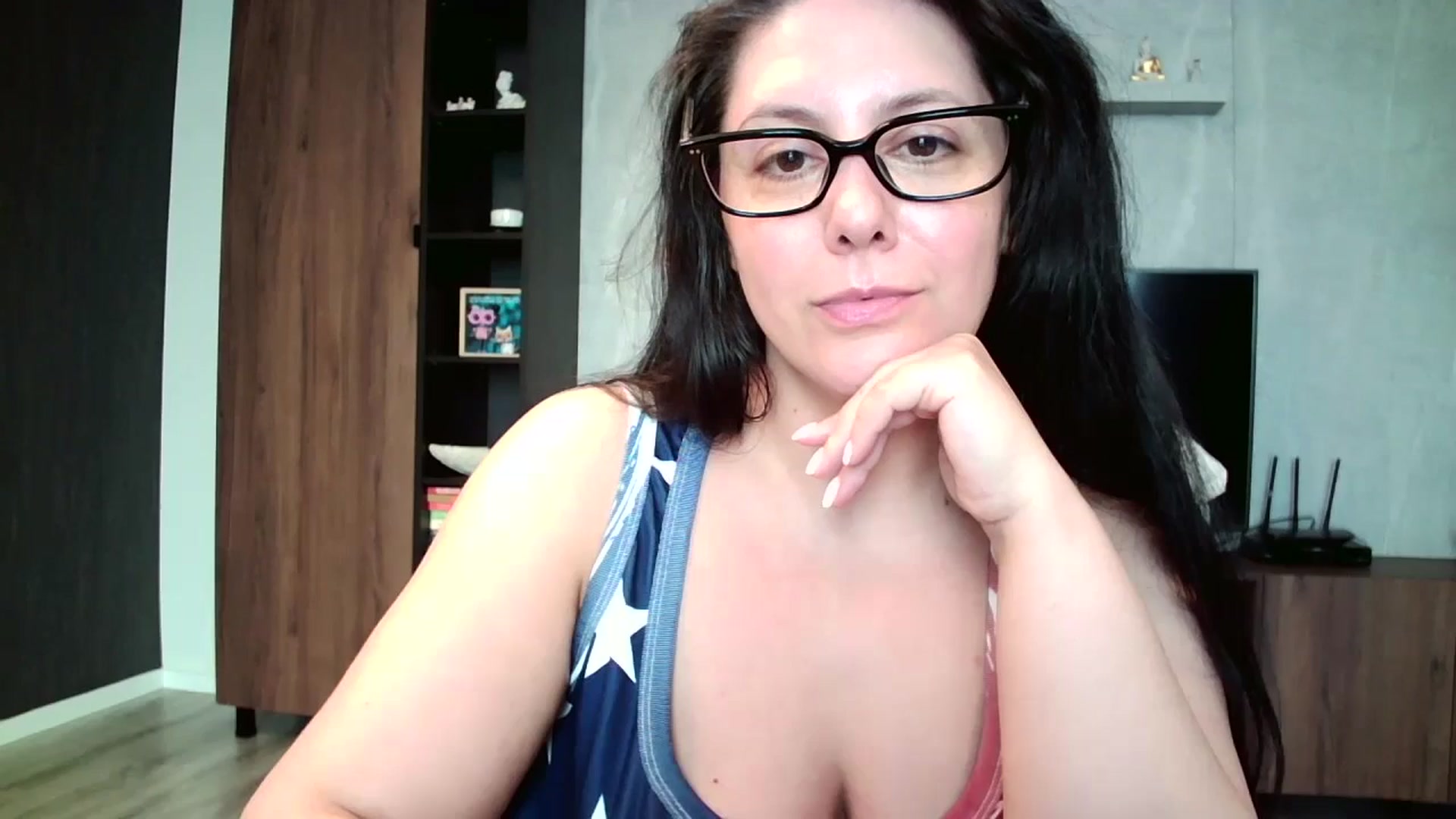 Gallery image thumbnail from SILKYWOMAN's myfreecams stream on, 07/04/2025, 18:05 image 3 of 20