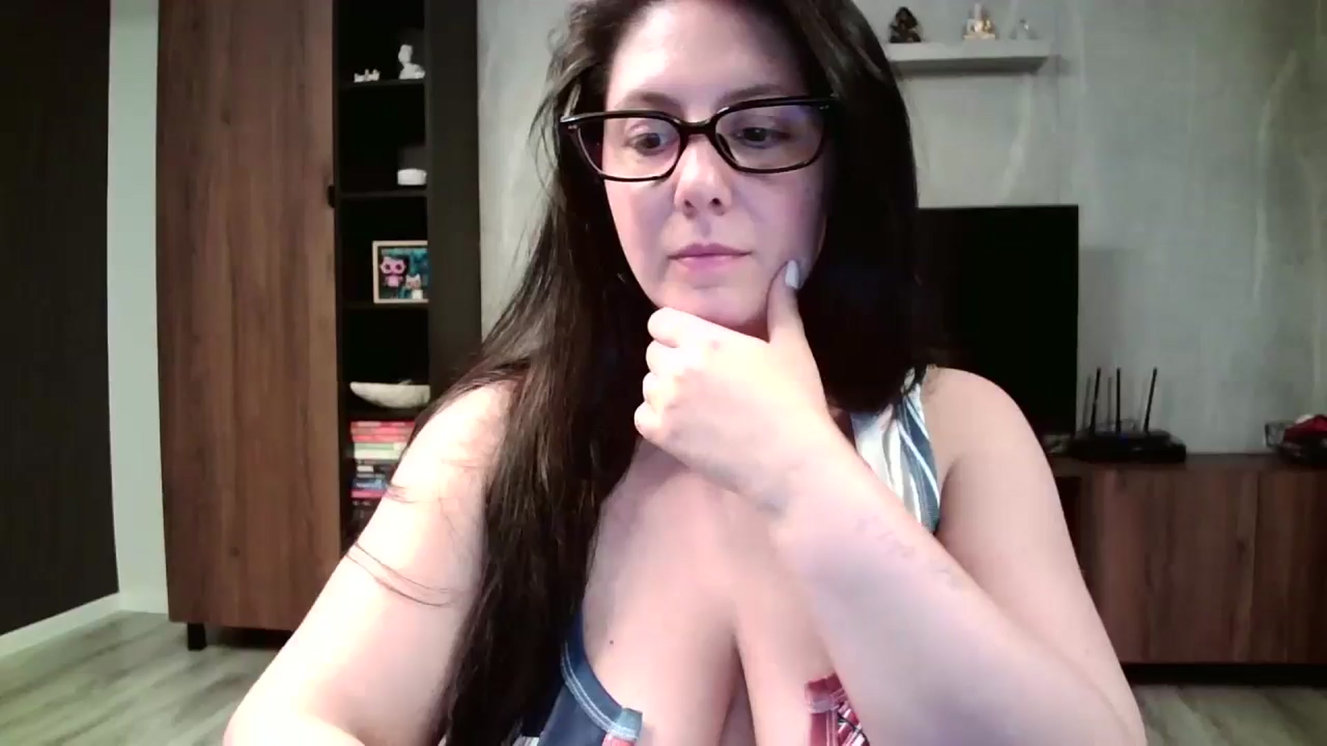 Gallery image thumbnail from SILKYWOMAN's myfreecams stream on, 07/04/2025, 19:59 image 8 of 20