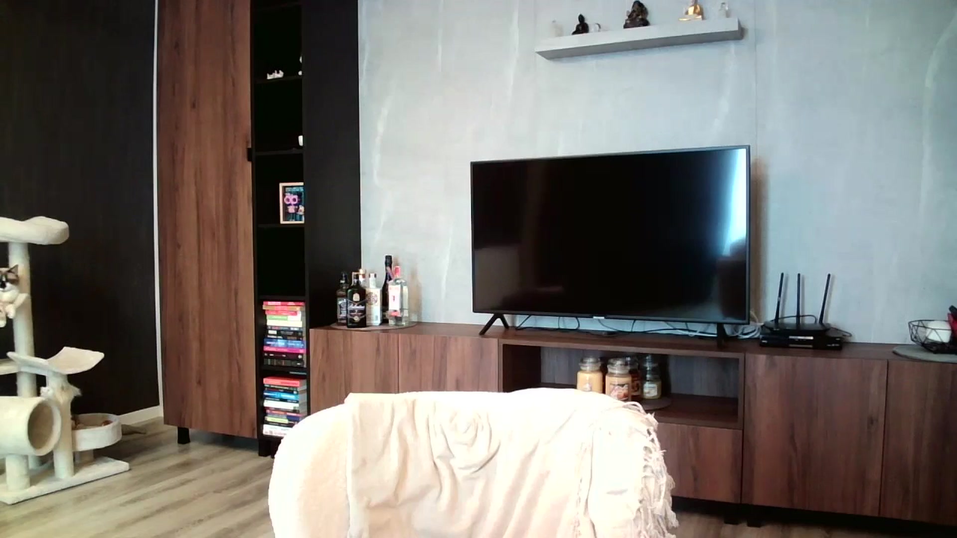 Gallery image thumbnail from SILKYWOMAN's myfreecams stream on, 07/11/2025, 13:05 image 5 of 20