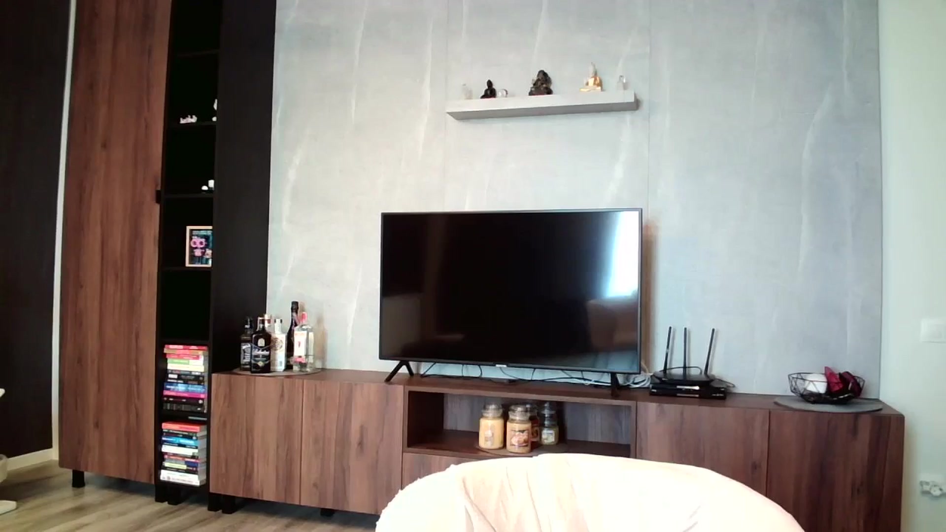 Gallery image thumbnail from SILKYWOMAN's myfreecams stream on, 07/12/2025, 11:48 image 8 of 20