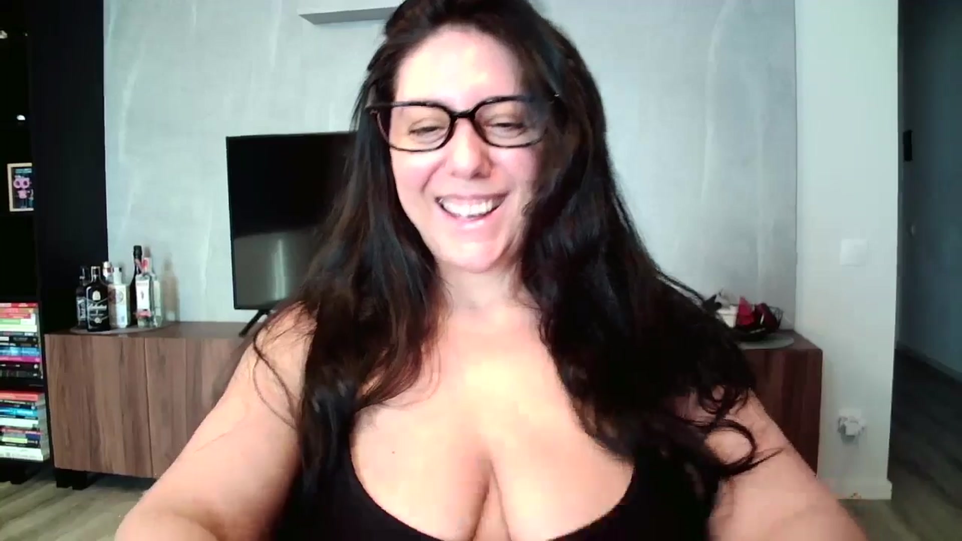 Gallery image thumbnail from SILKYWOMAN's myfreecams stream on, 07/12/2025, 16:12 image 2 of 20