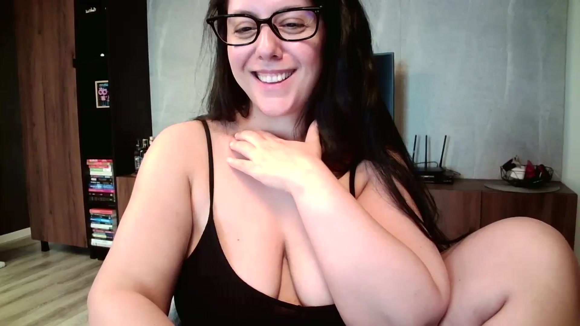 Gallery image thumbnail from SILKYWOMAN's myfreecams stream on, 07/12/2025, 18:01 image 8 of 20