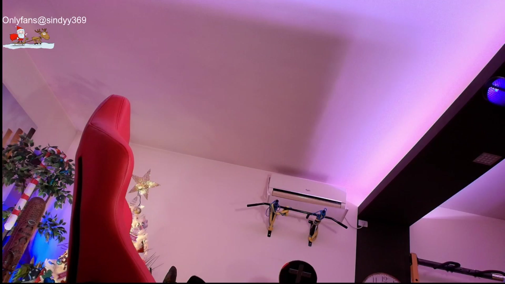 Gallery image thumbnail from SINdyy's myfreecams stream on, 12/24/2025, 20:45 image 17 of 20