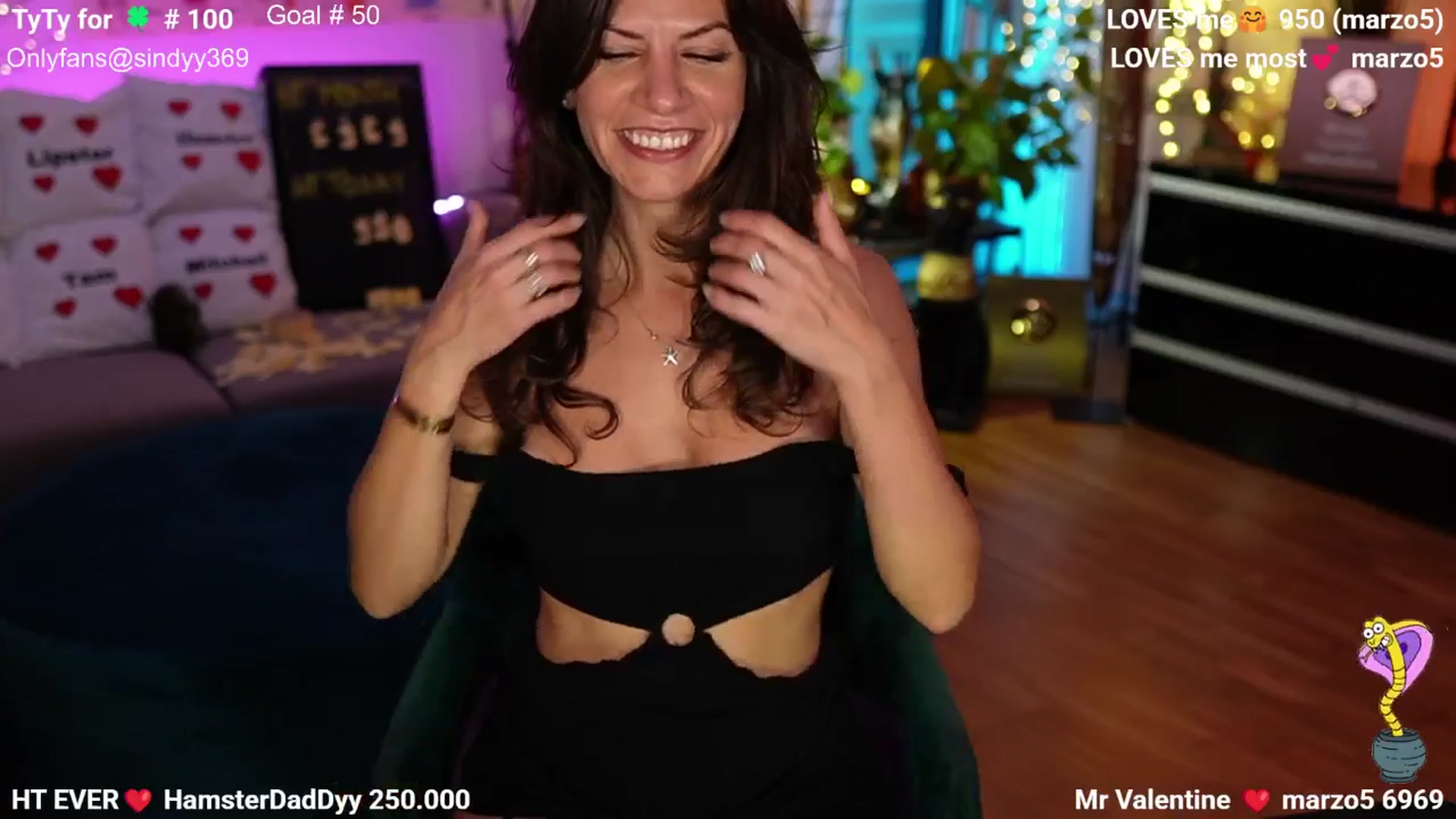 Gallery image thumbnail from SINdyy's myfreecams stream on, 02/07/2026, 24:02 image 18 of 20