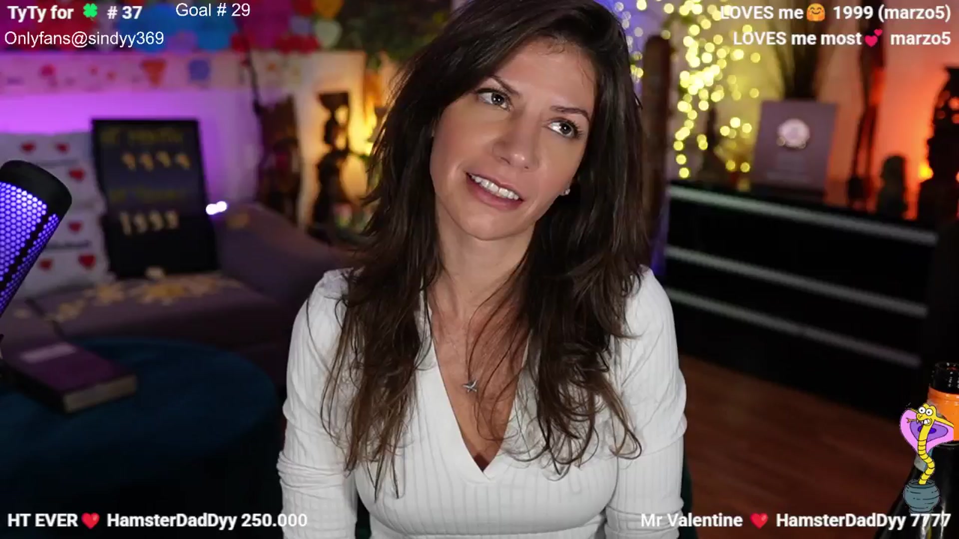 Gallery image thumbnail from SINdyy's myfreecams stream on, 02/19/2026, 24:13 image 3 of 20