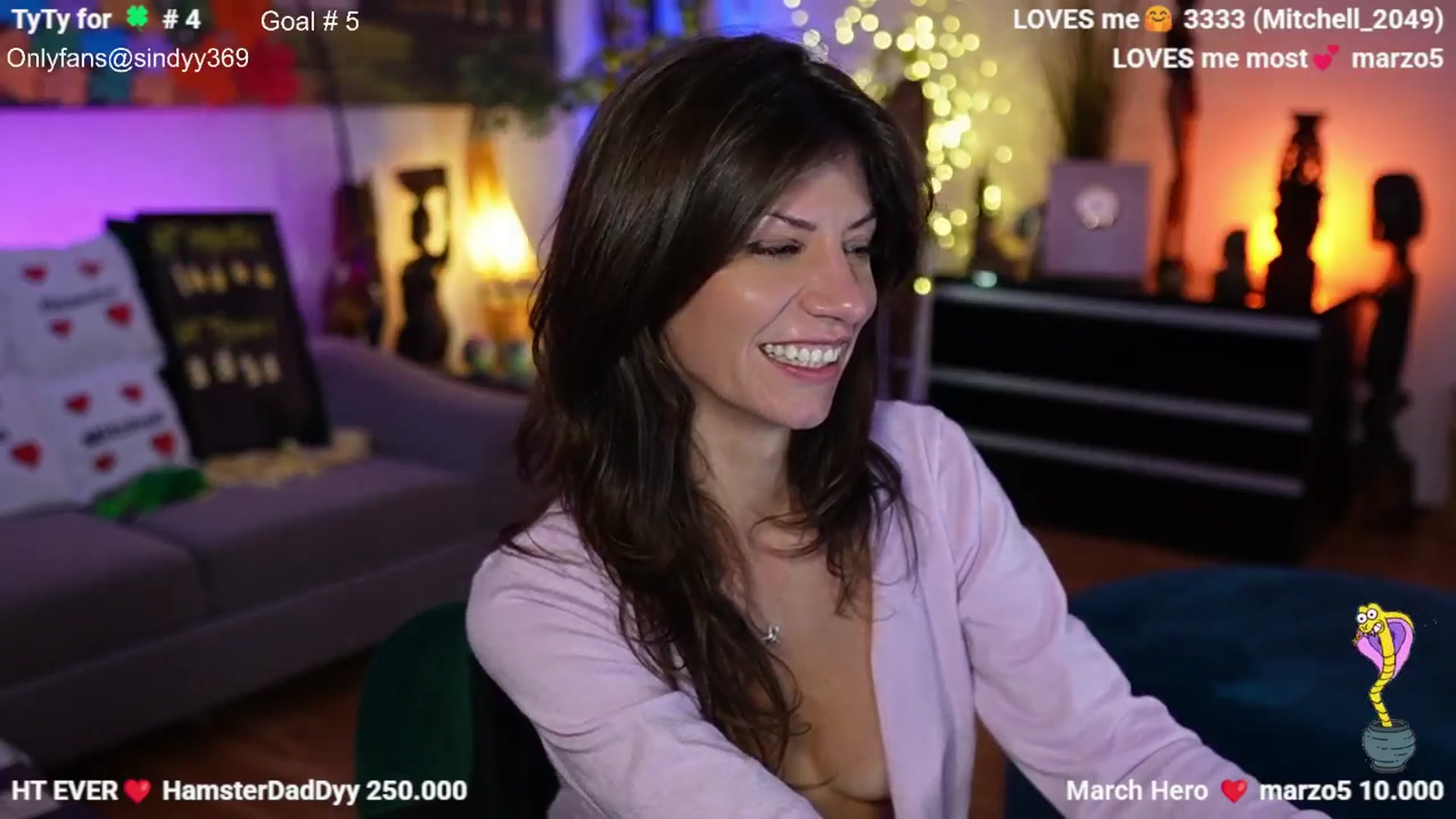 Gallery image thumbnail from SINdyy's myfreecams stream on, 03/04/2026, 23:47 image 4 of 20