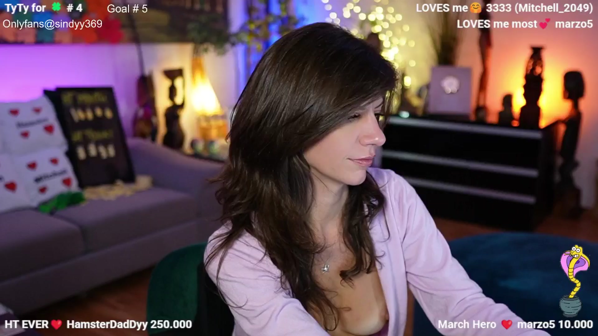 Gallery image thumbnail from SINdyy's myfreecams stream on, 03/04/2026, 23:47 image 17 of 20