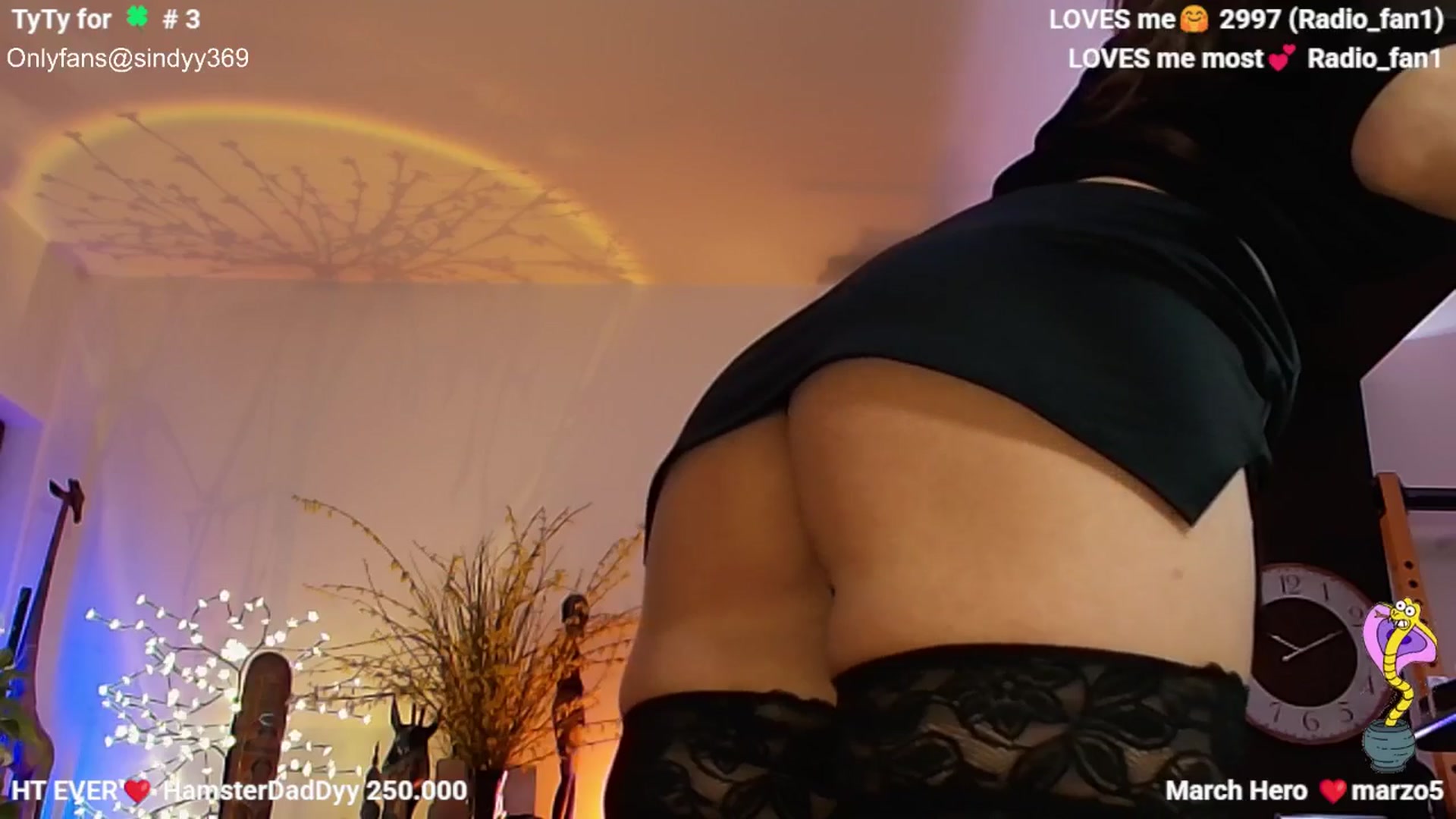 Gallery image thumbnail from SINdyy's myfreecams stream on, 03/28/2026, 17:13 image 16 of 20