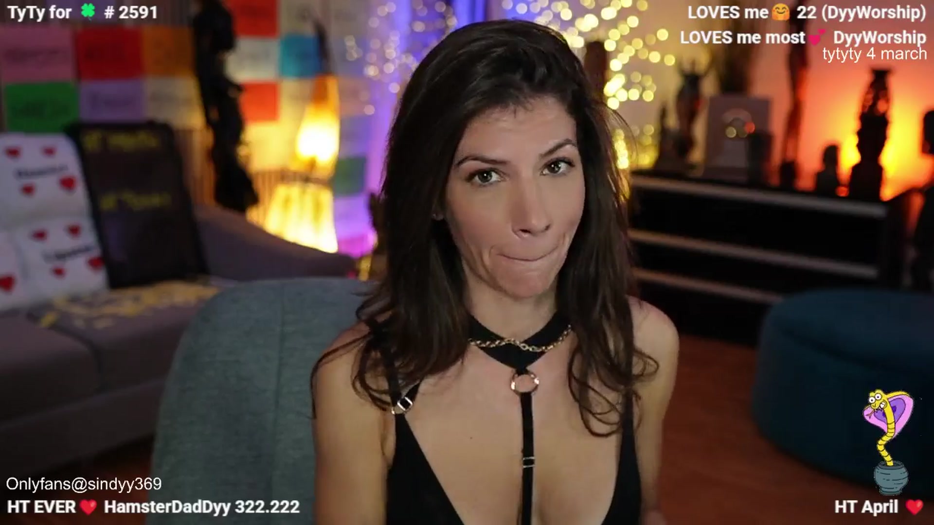 Gallery image thumbnail from SINdyy's myfreecams stream on, 04/10/2026, 19:59 image 3 of 20