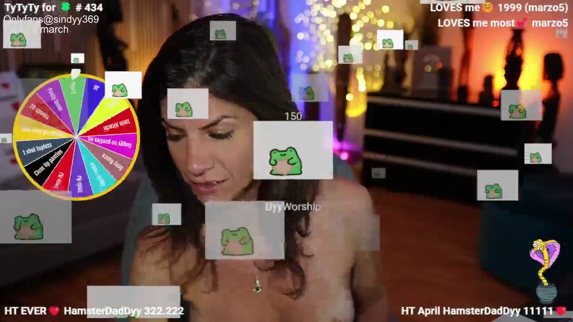 Gallery image thumbnail from SINdyy's myfreecams stream on, 04/29/2026, 22:47 image 17 of 20