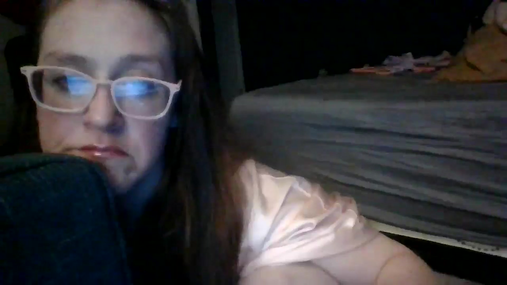 Gallery image thumbnail from SLUGWORTH's myfreecams stream on, 02/16/2026, 09:37 image 16 of 20