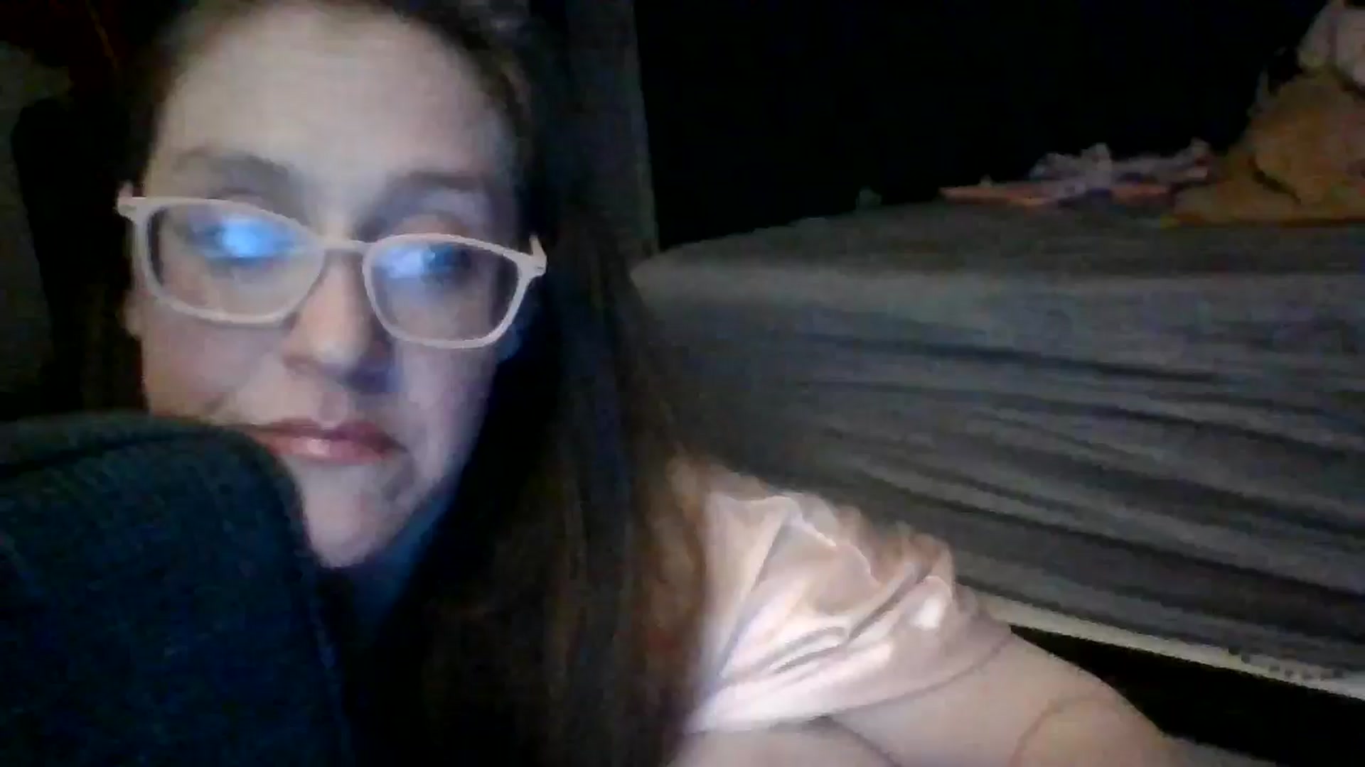 Gallery image thumbnail from SLUGWORTH's myfreecams stream on, 02/16/2026, 09:37 image 17 of 20