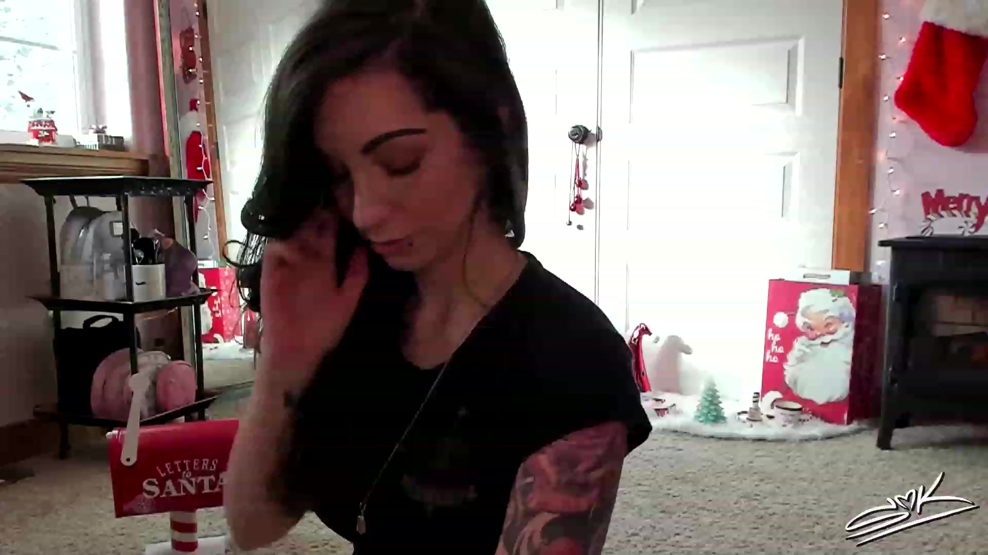 Gallery image thumbnail from SMKitties's myfreecams stream on, 12/09/2022, 19:49 image 18 of 20