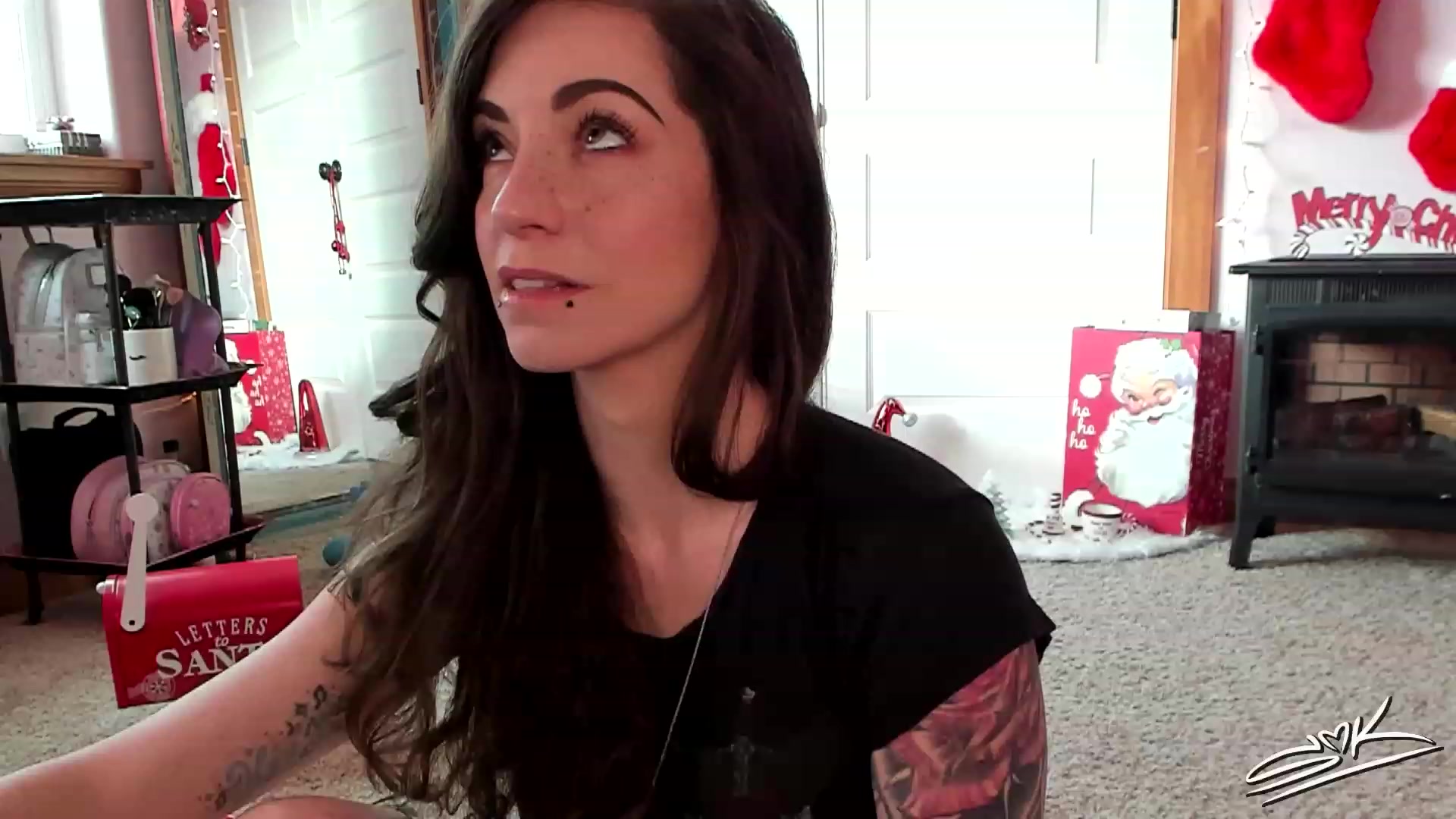 Gallery image thumbnail from SMKitties's myfreecams stream on, 12/09/2022, 19:49 image 14 of 20